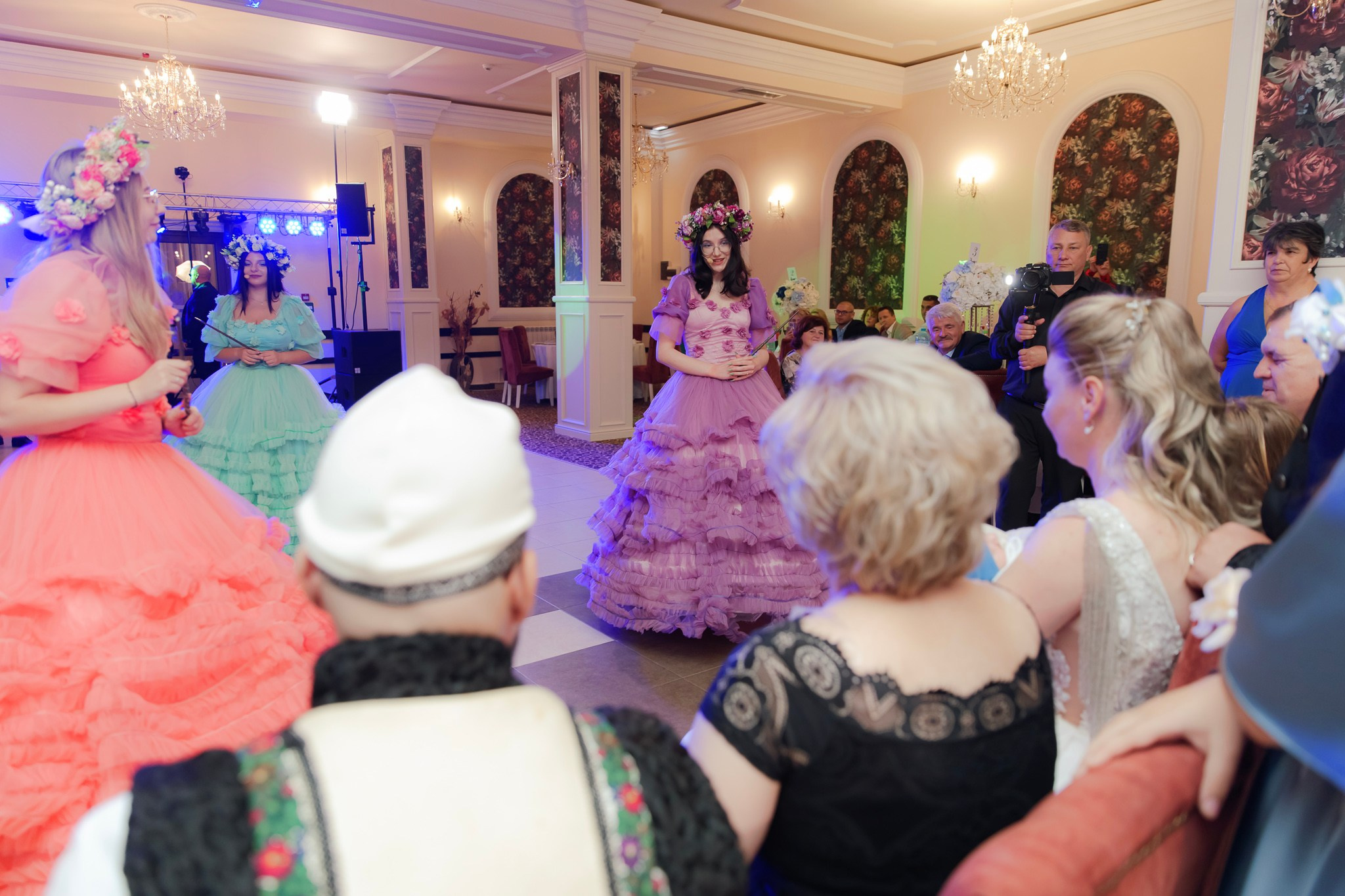 Mihai & Oana. Servicii foto-video profesionale, pentru momente de neuitat