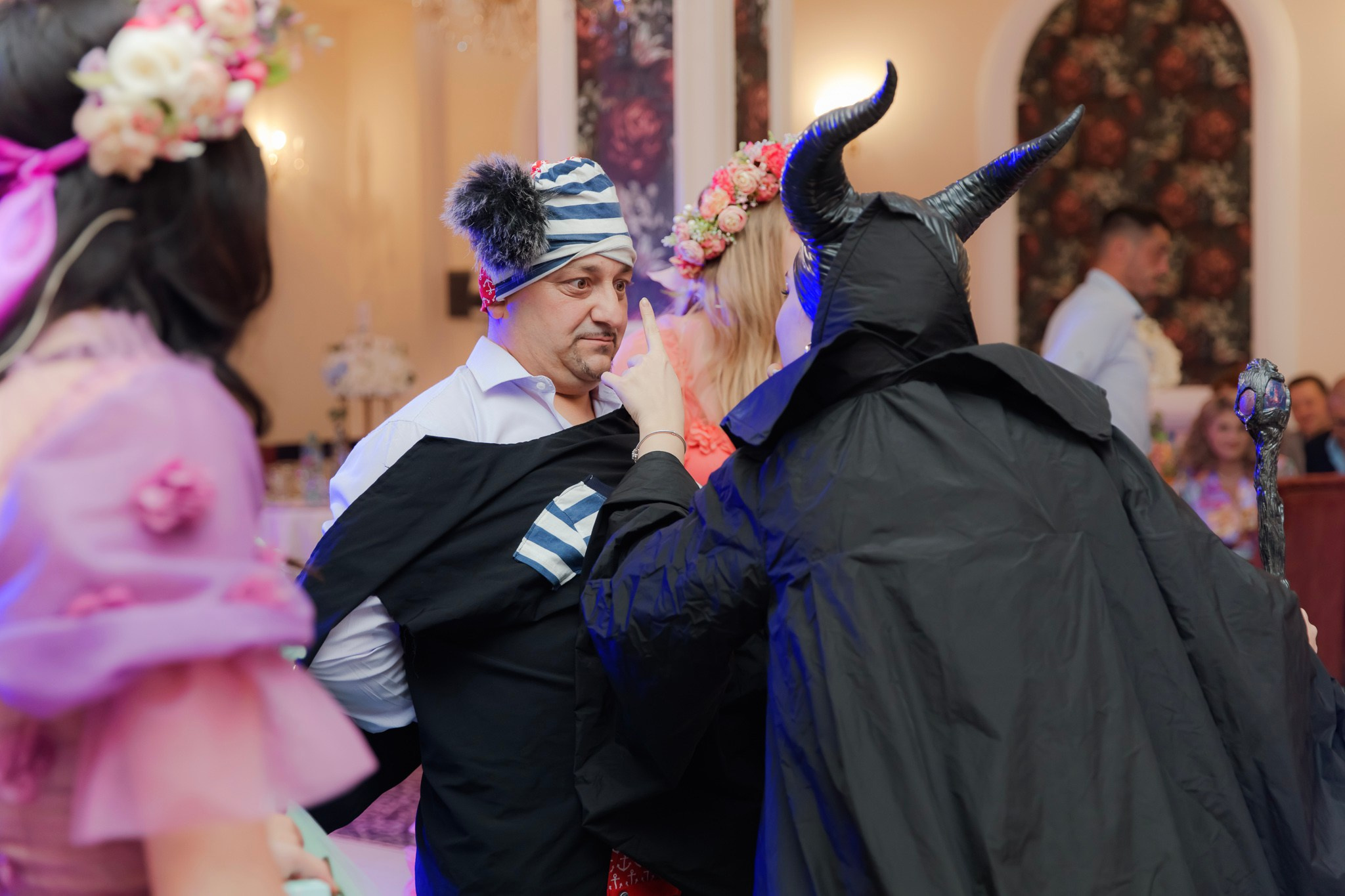 Mihai & Oana. Servicii foto-video profesionale, pentru momente de neuitat