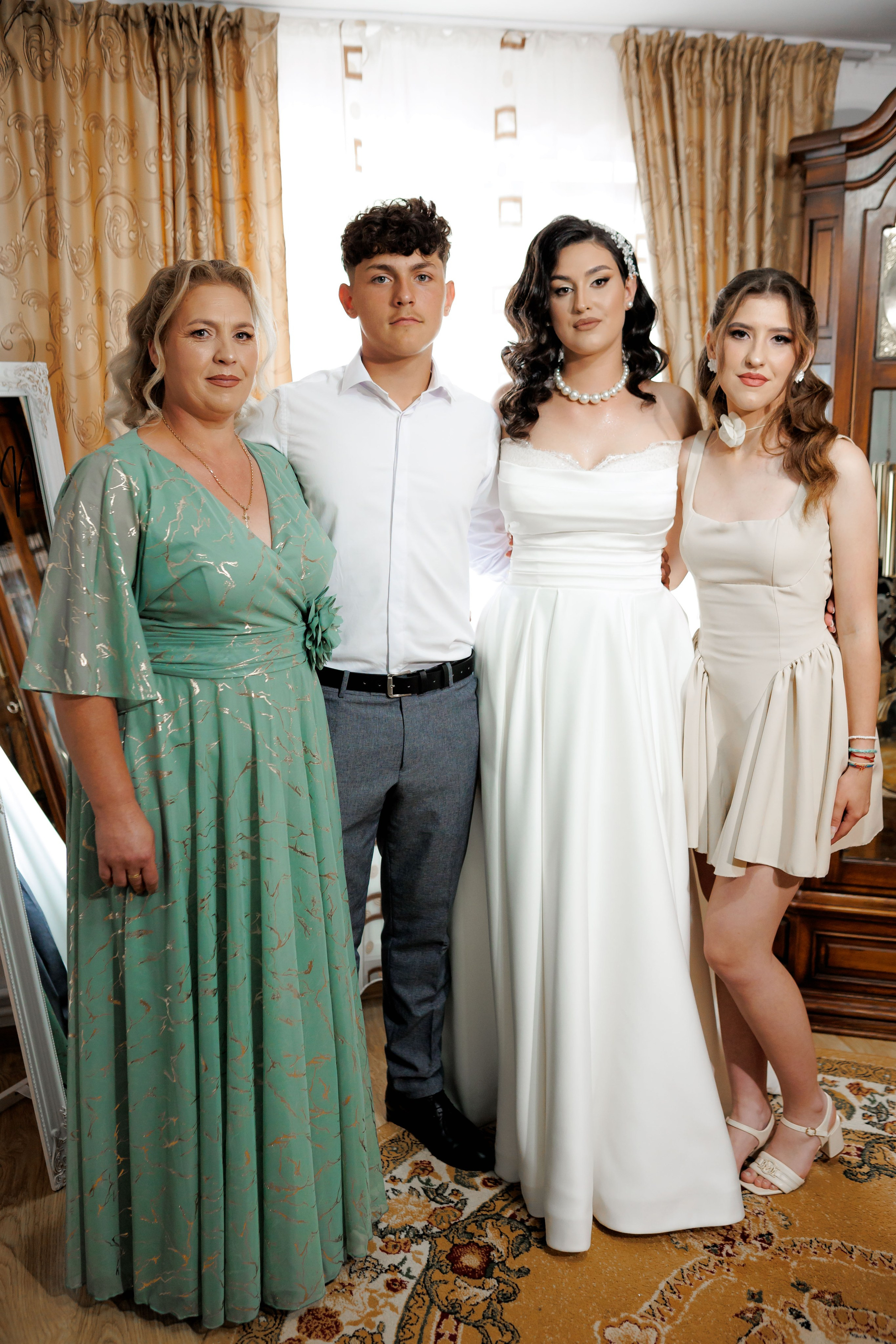 Nunta Nicoleta & Răzvan | Fotografie & Videografie Profesională. Servicii foto-video profesionale, pentru momente de neuitat