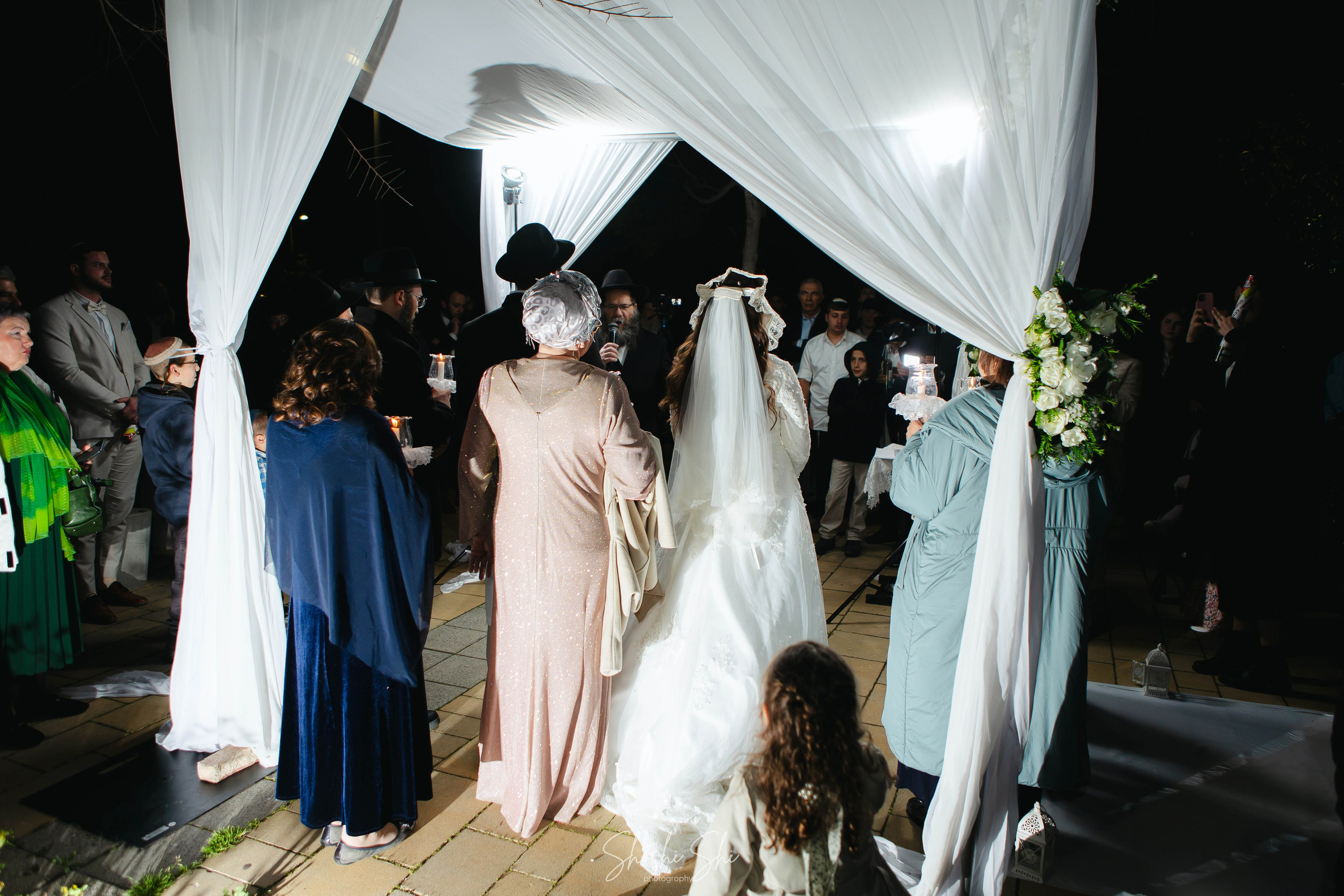 Velvet Moments. Https://shi-photo.com/