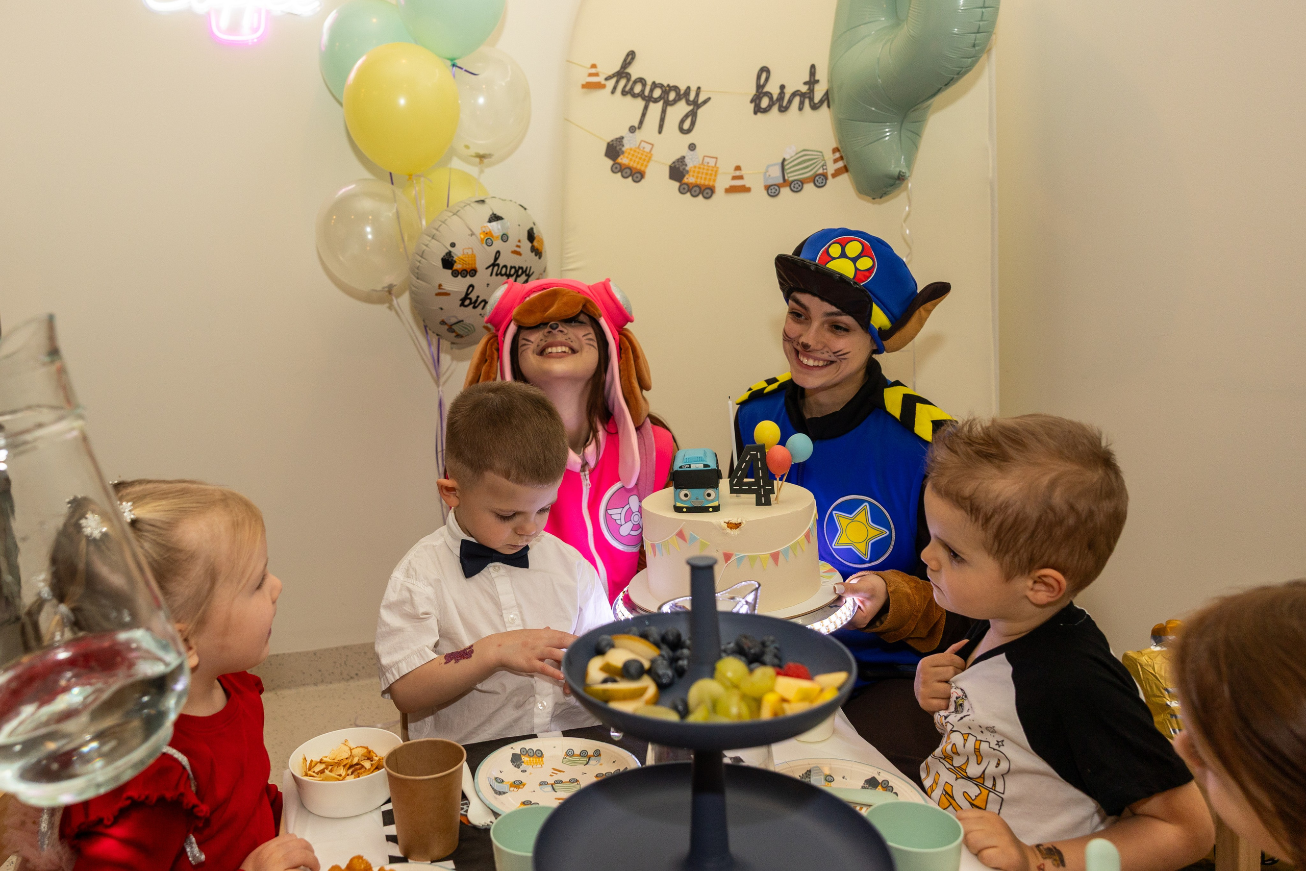 День рождения Артёма 24 января 2026 года. Семейный и детский фотограф в Варшаве Мила Бобровская