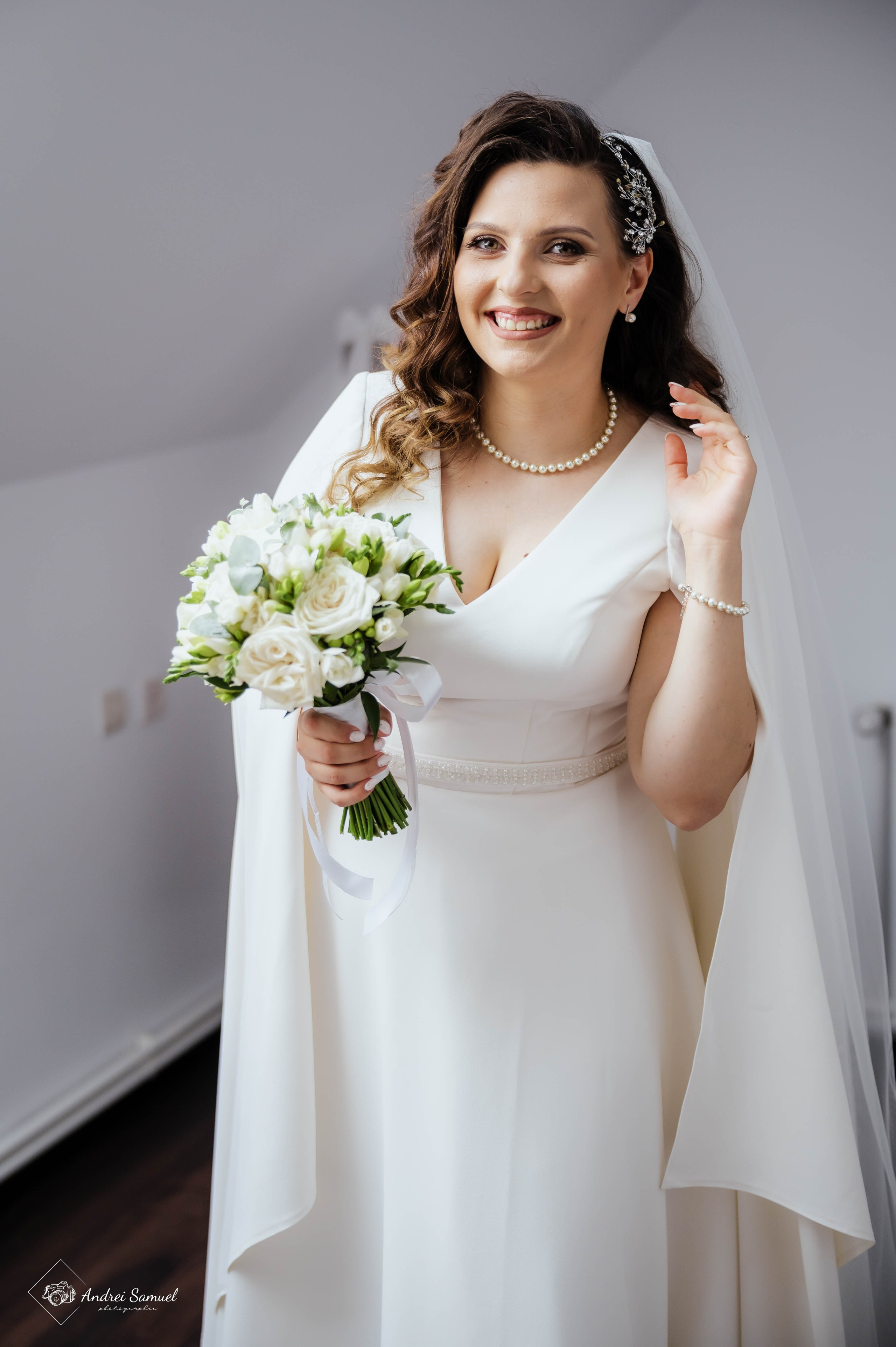 Oana & Romil. Andrei Samuel – Fotograf București | Evenimente, Studio, Imobiliare, Produs