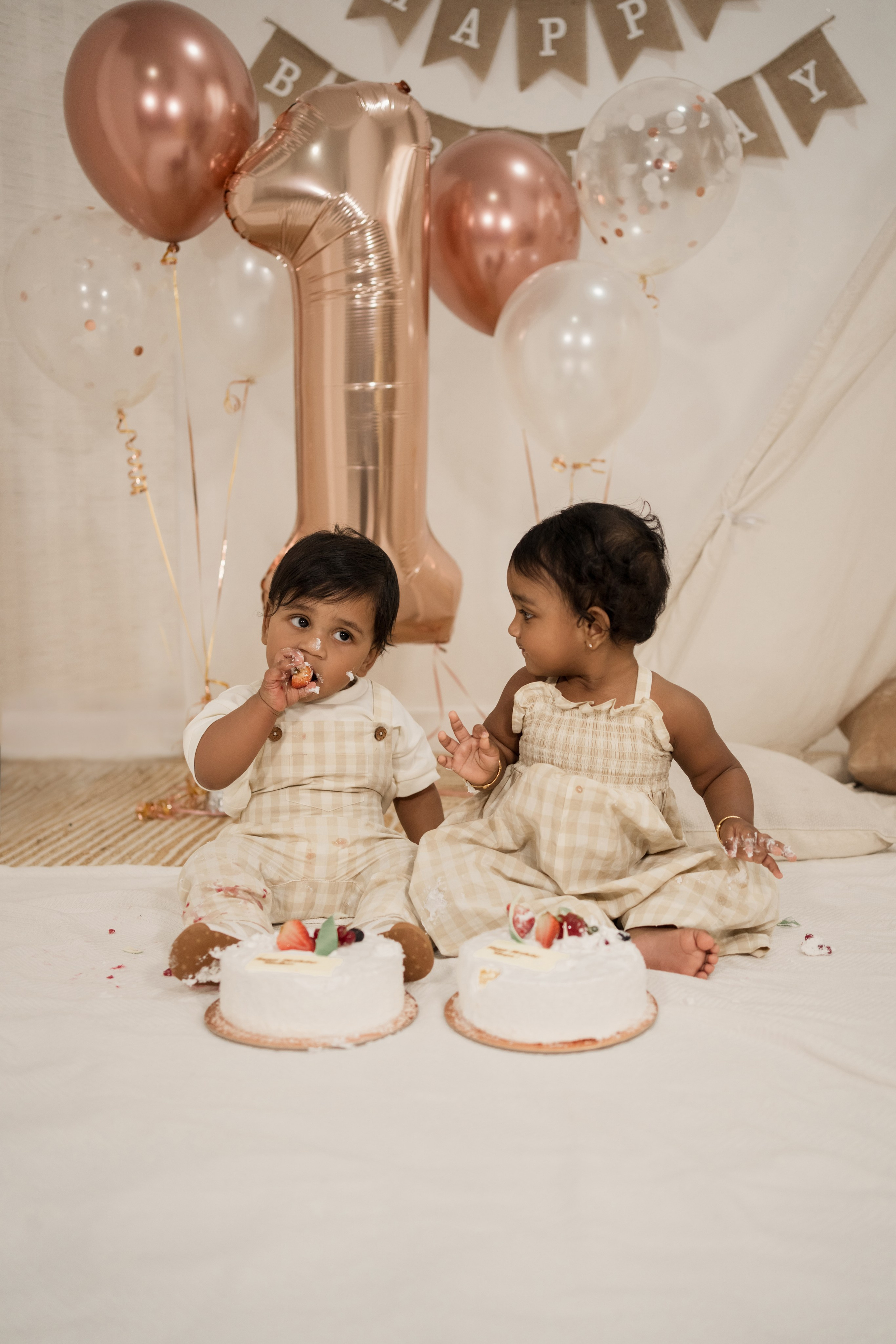 Double fun!. Angela Iakovleva — Family Photographer in Dubai