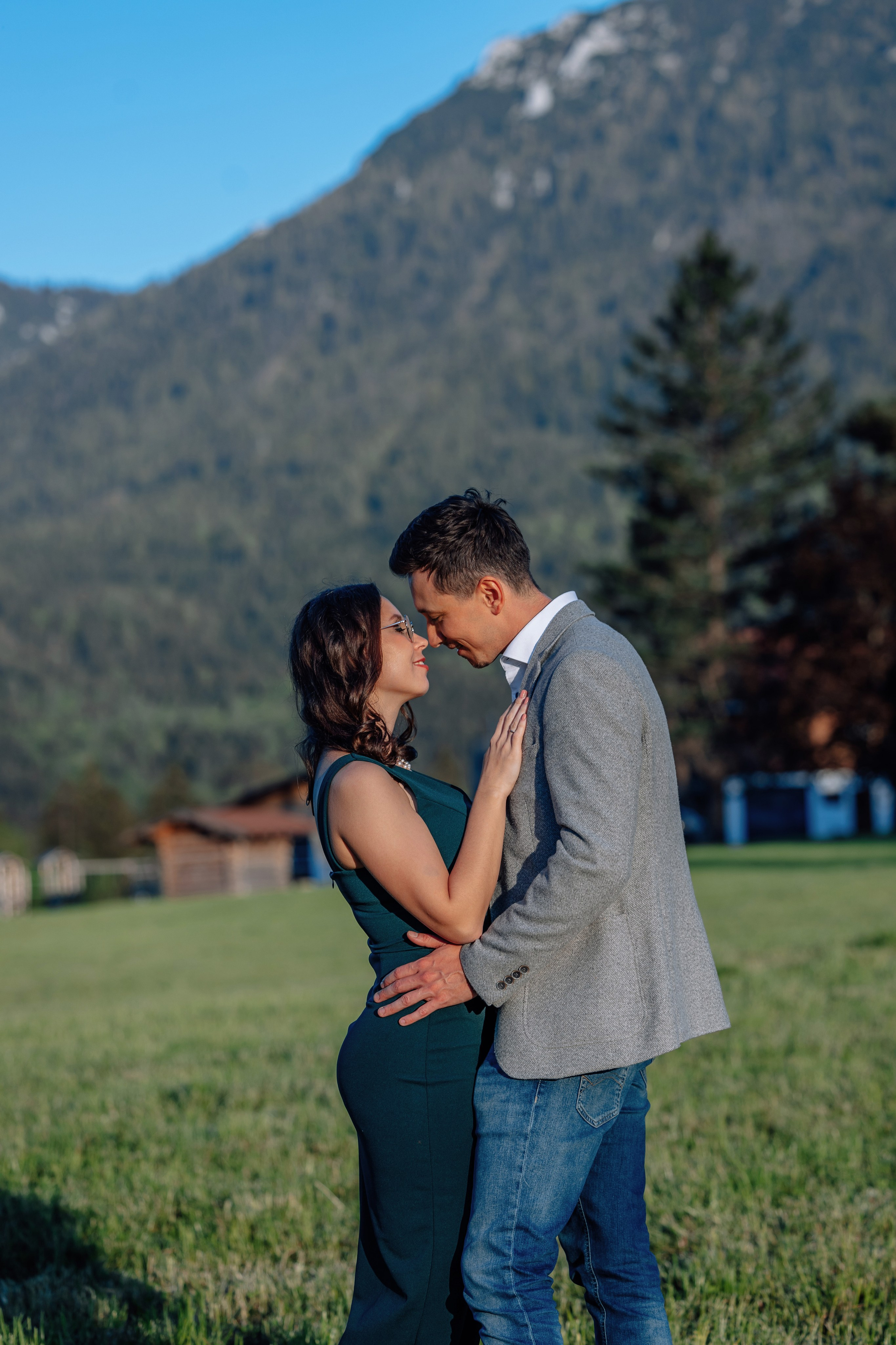 In der Nähe der Berge (bei Ruhpolding). Hochzeitsfotograf München Taufe Familienfotograf Tanja Mauke