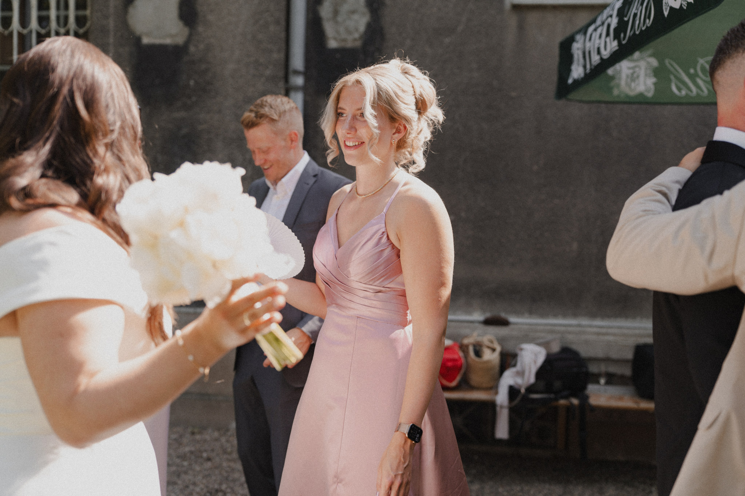 Jessica & Felix I Gesellschaft Harmonie Bochum. Hochzeitsfotografin Bochum | Halyna Reiche Fotografie NRW