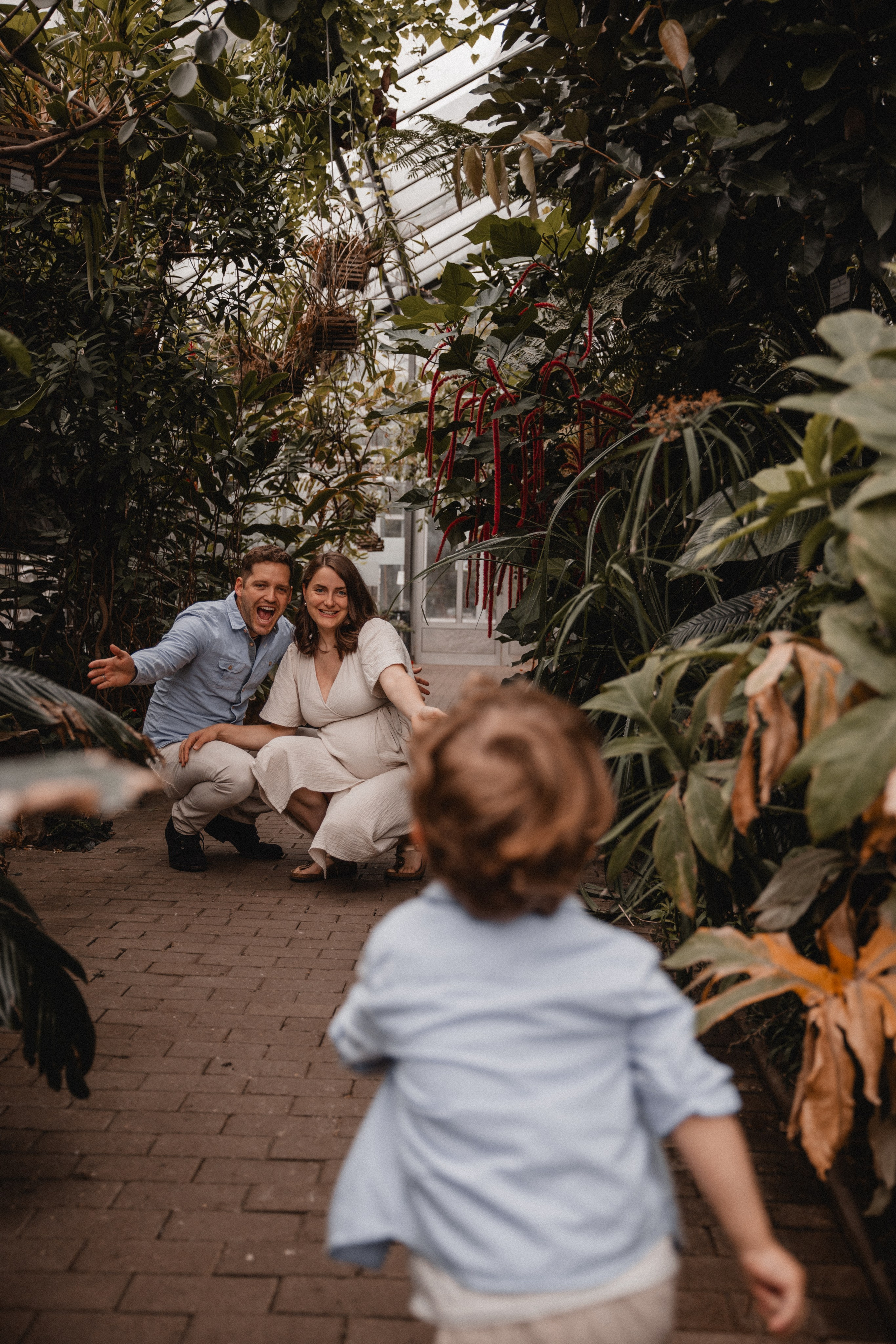 Babybauch Shooting im Botanischen Garten Bochum | Reiche Fotografie. Hochzeitsfotografin Bochum | Halyna Reiche Fotografie NRW