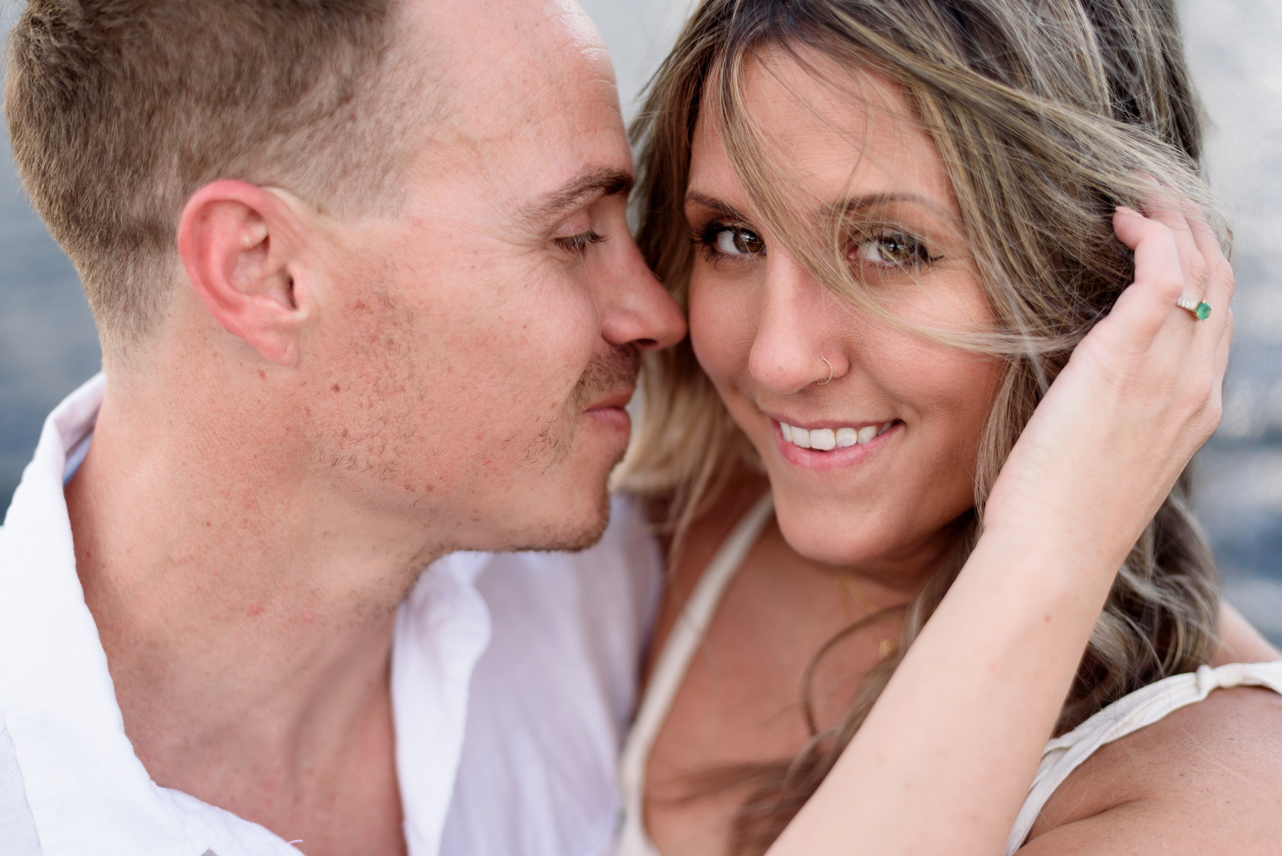 Where Love Meets Golden Light — A Romantic Boat Photoshoot in Florida