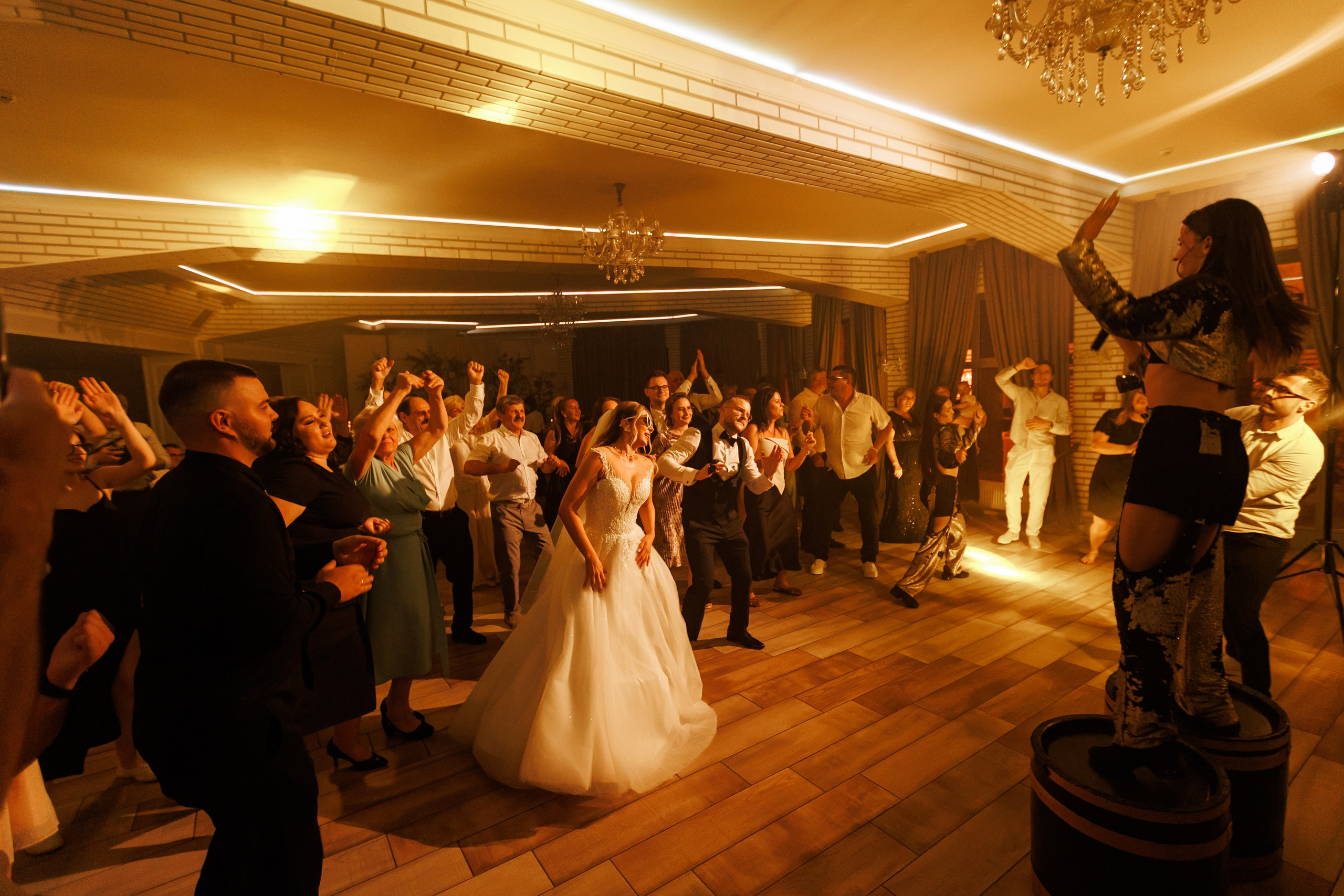 Fotograf nunta chisinau. Dinu Malancea. Dinumalancea.com — fotograf de nunta si familie. Moldova, Romania, UE