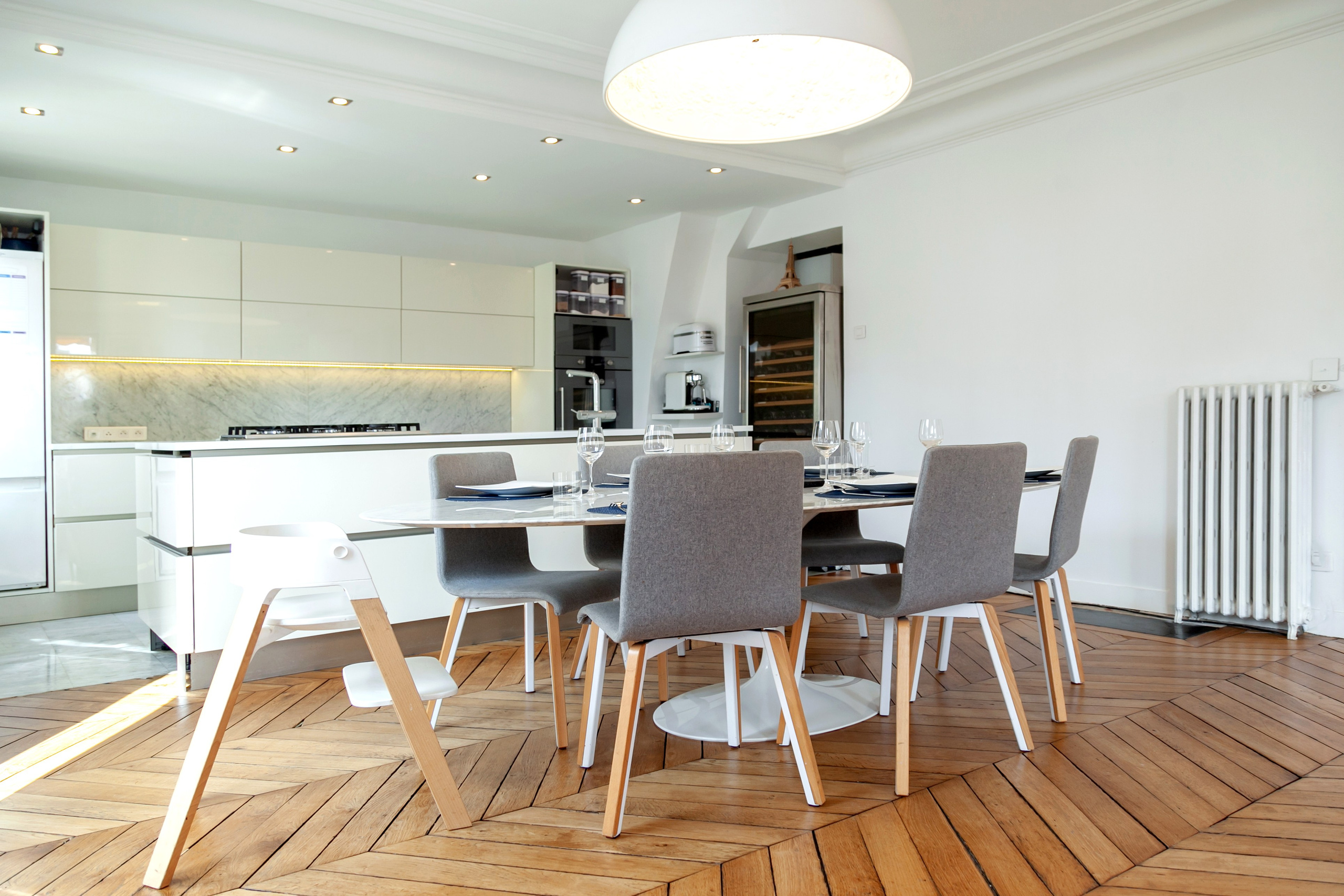 Real estate. Wedding, event and family photographer in Paris, Emilian Olaru