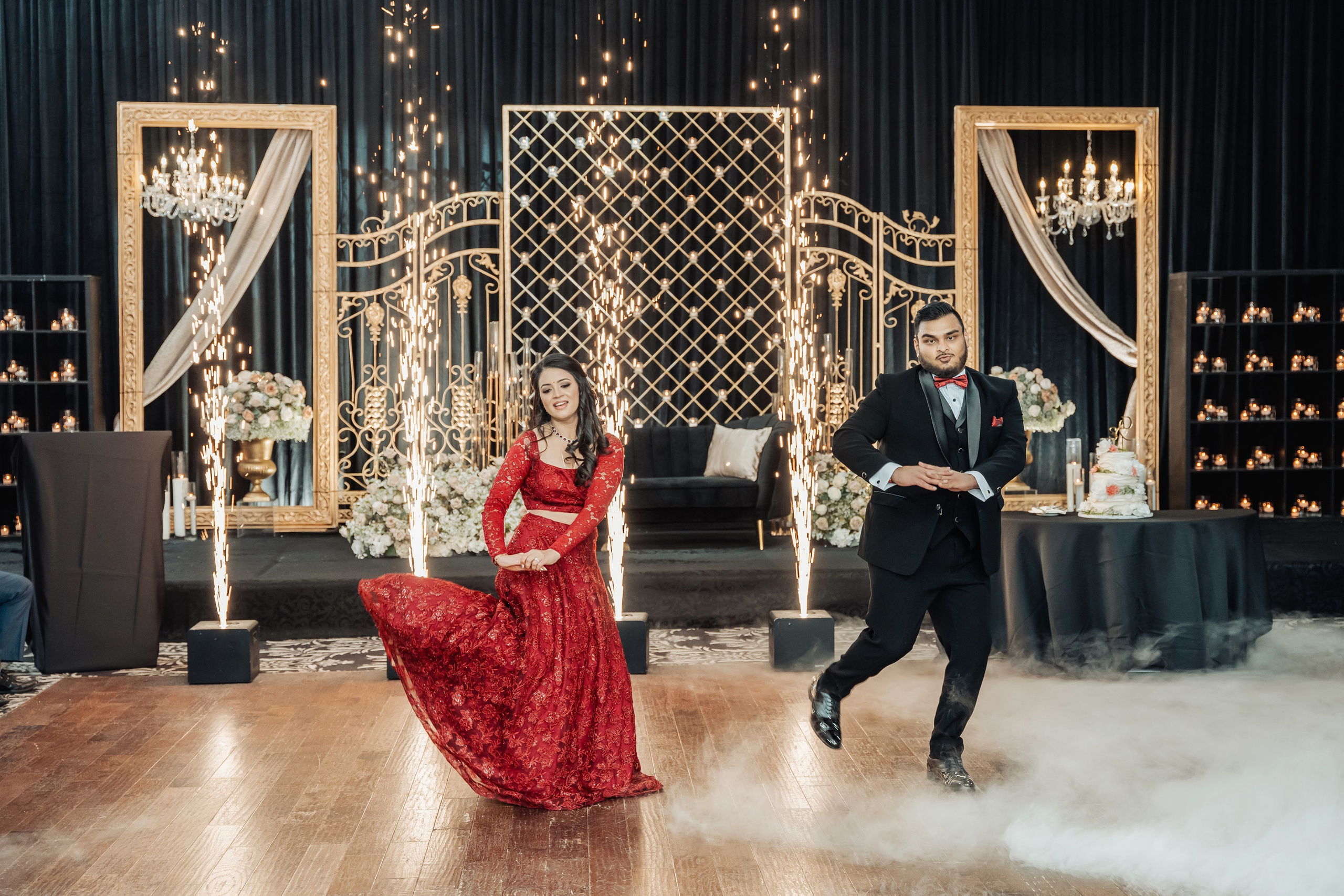 Darshil & Shailja. Wedding Photographer & Cinematographer studios