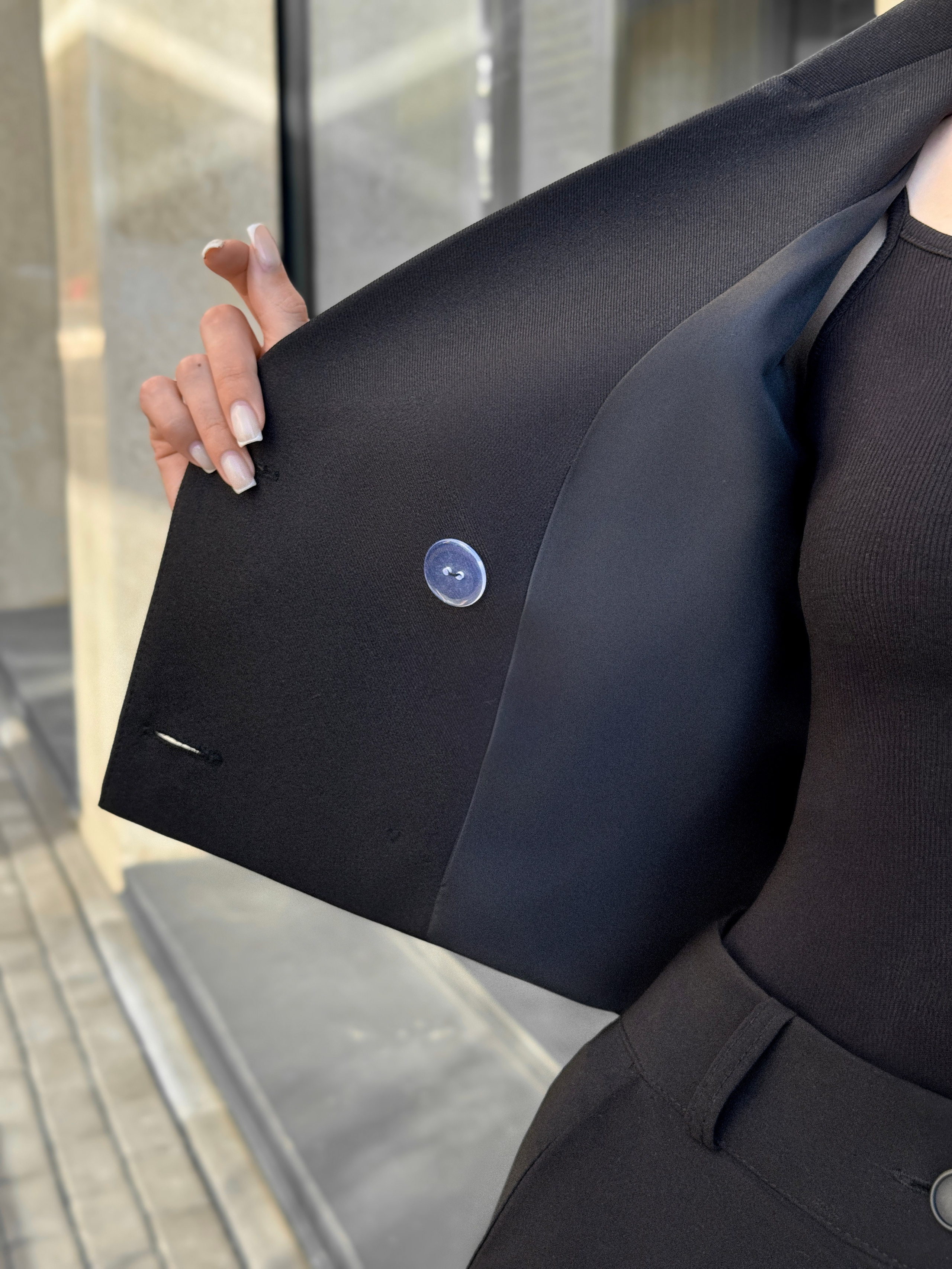 Fashion / Commercial ретушь. Аяна Крапивкина — профессиональная ретушь и AI-визуал