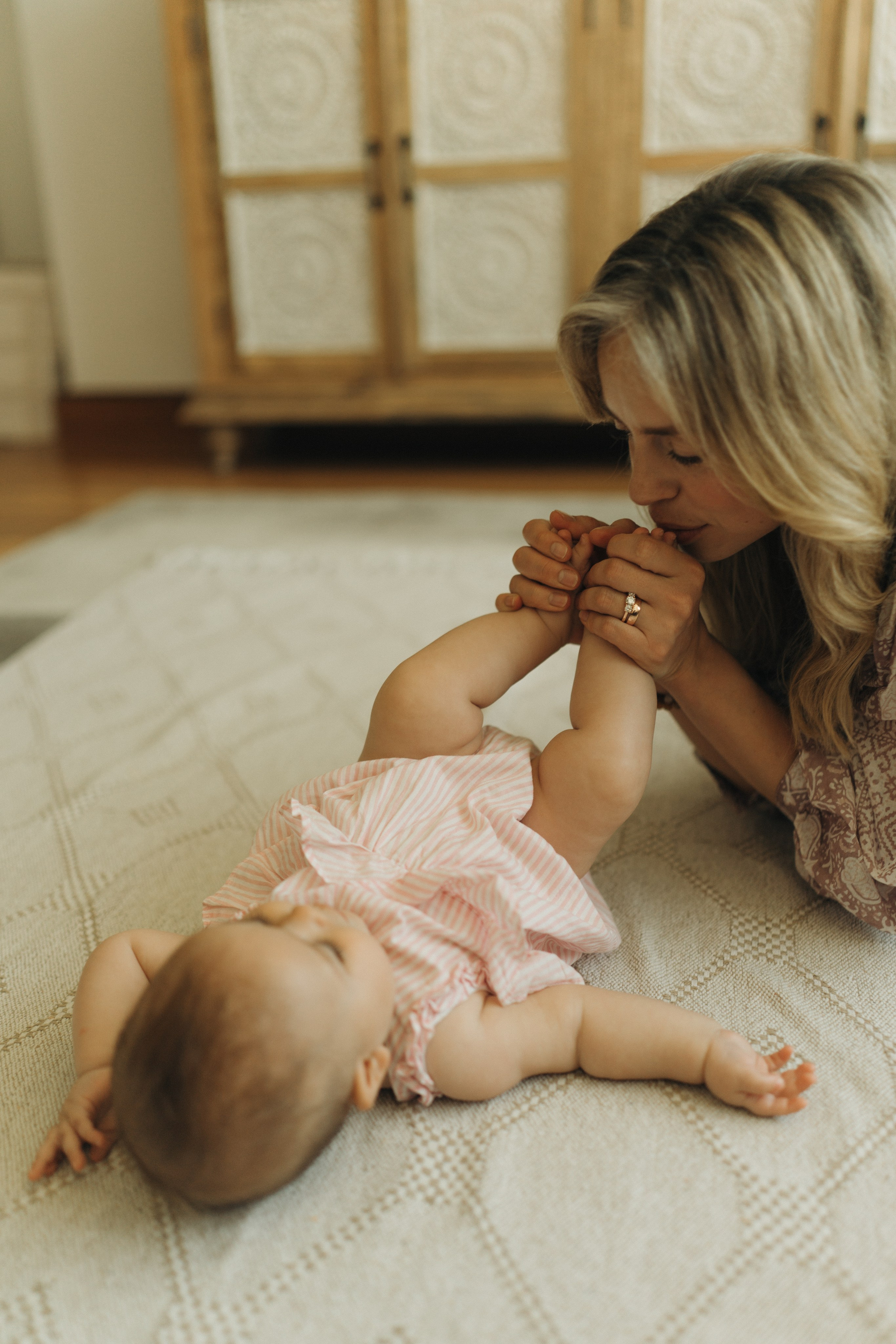 Lauren’s family. Professional Photographer Abu Dhabi, Dubai — Yulia Ismoilova | 2025