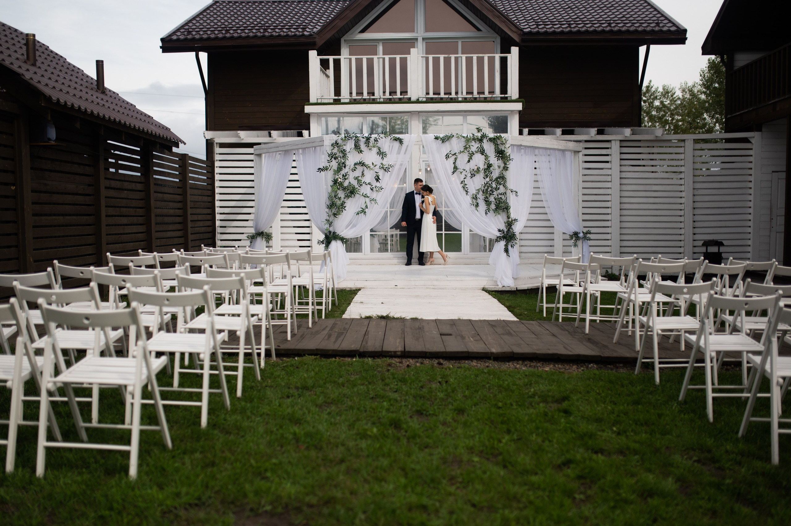 Together is better. Wedding and commercial photographer