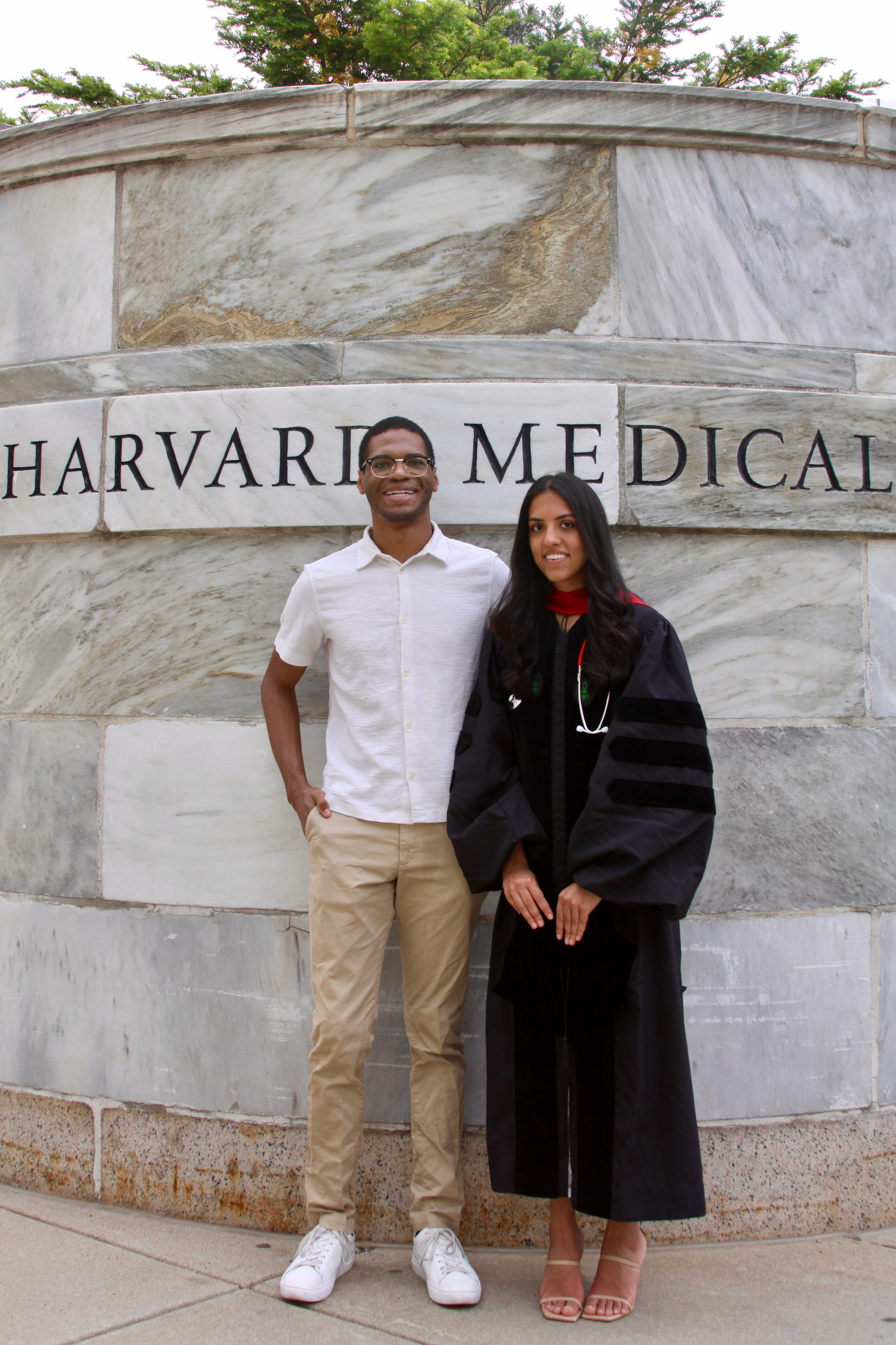 MD graduation with Ruhi. Kelly Sang, graduation and portrait photographer in Boston
