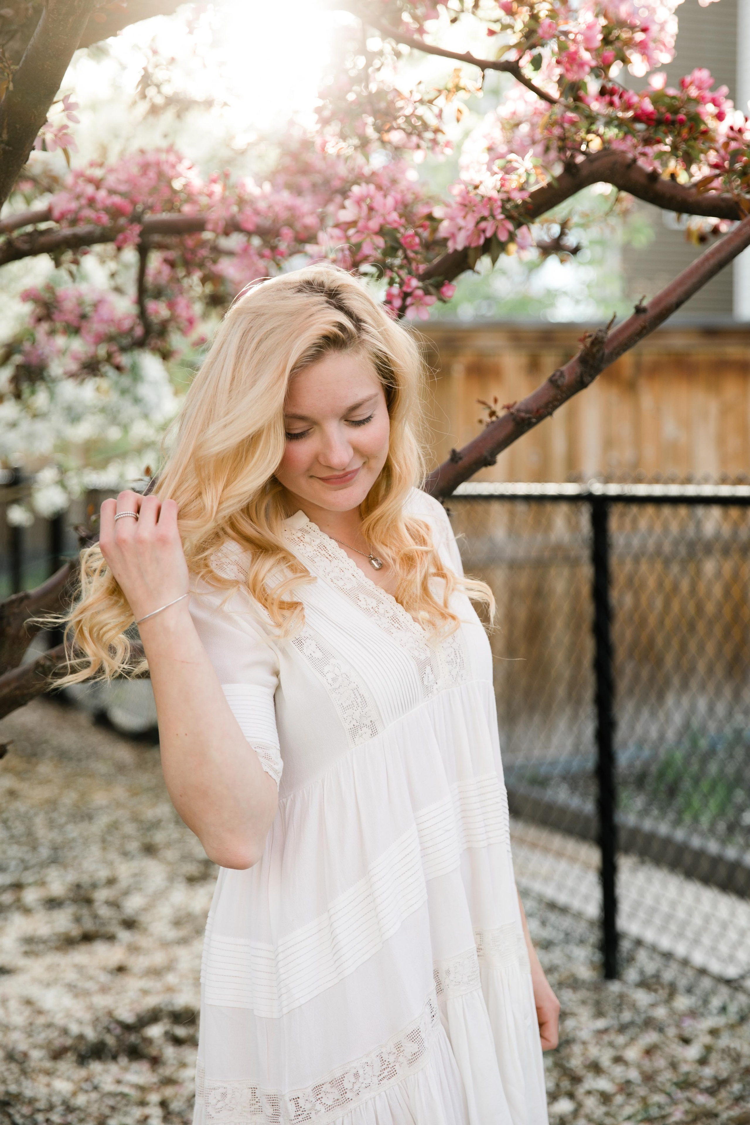Leanne — Cherry Blossoms. Fotografía accesible en Calgary