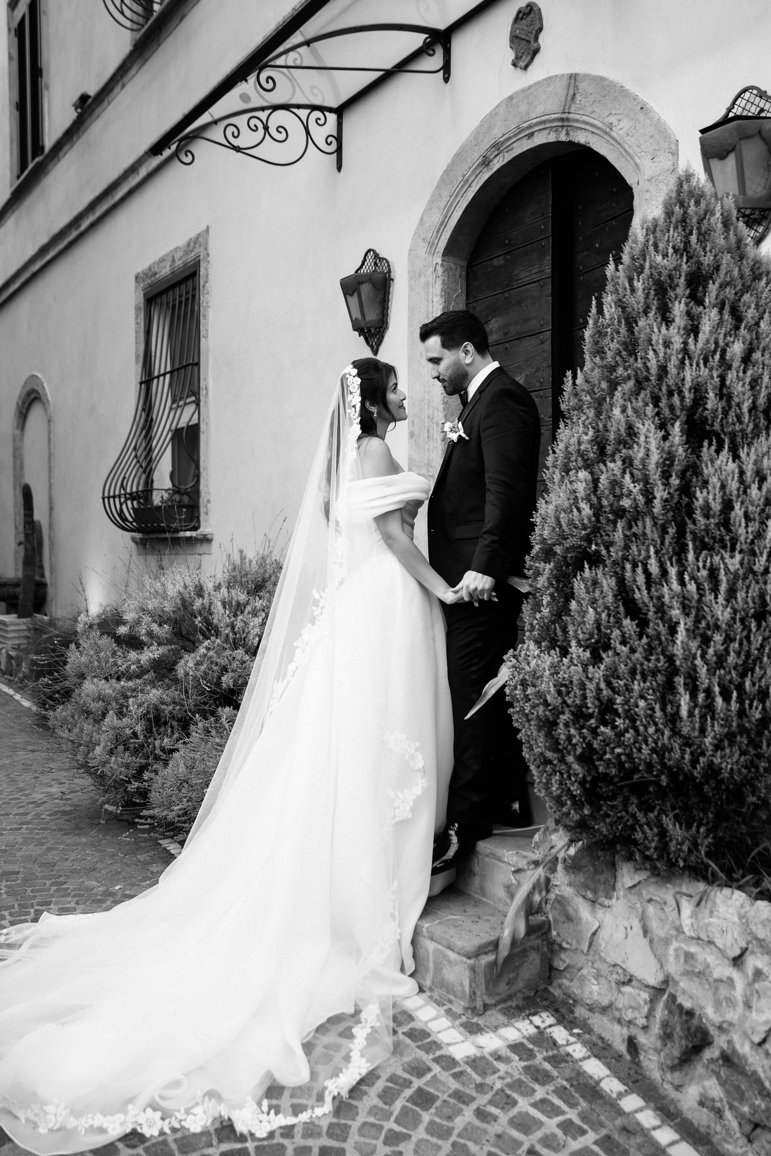 Wedding photographer Italy Rome, Tuscany, Lake Como, Sicily, Puglia. Wedding Photographer Rome Tuscany Como Sicily Puglia Amalfy Italy- Oksana Savenchuk