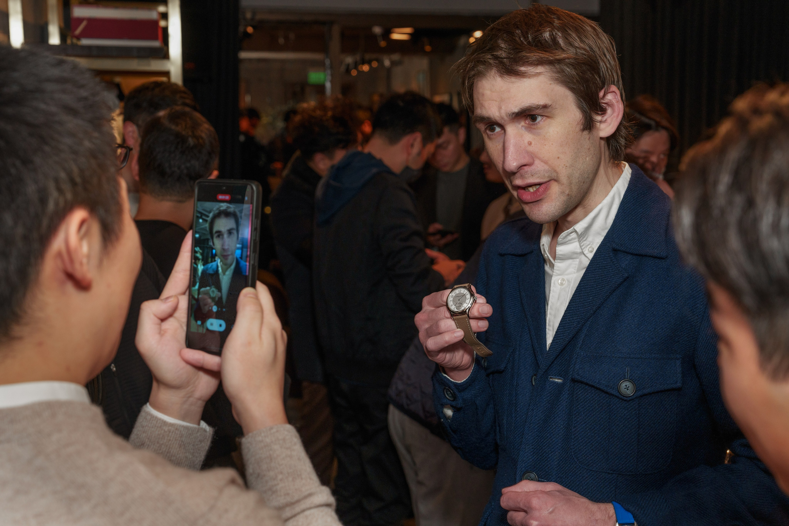 WATCHBOX. ФОТОГРАФ В ГОНКОНГЕ (СВАДЬБЫ, FASHION, СЕМЕЙНЫЕ, МЕРОПРИЯТИЯ, ФОТОПРОГУЛКИ)