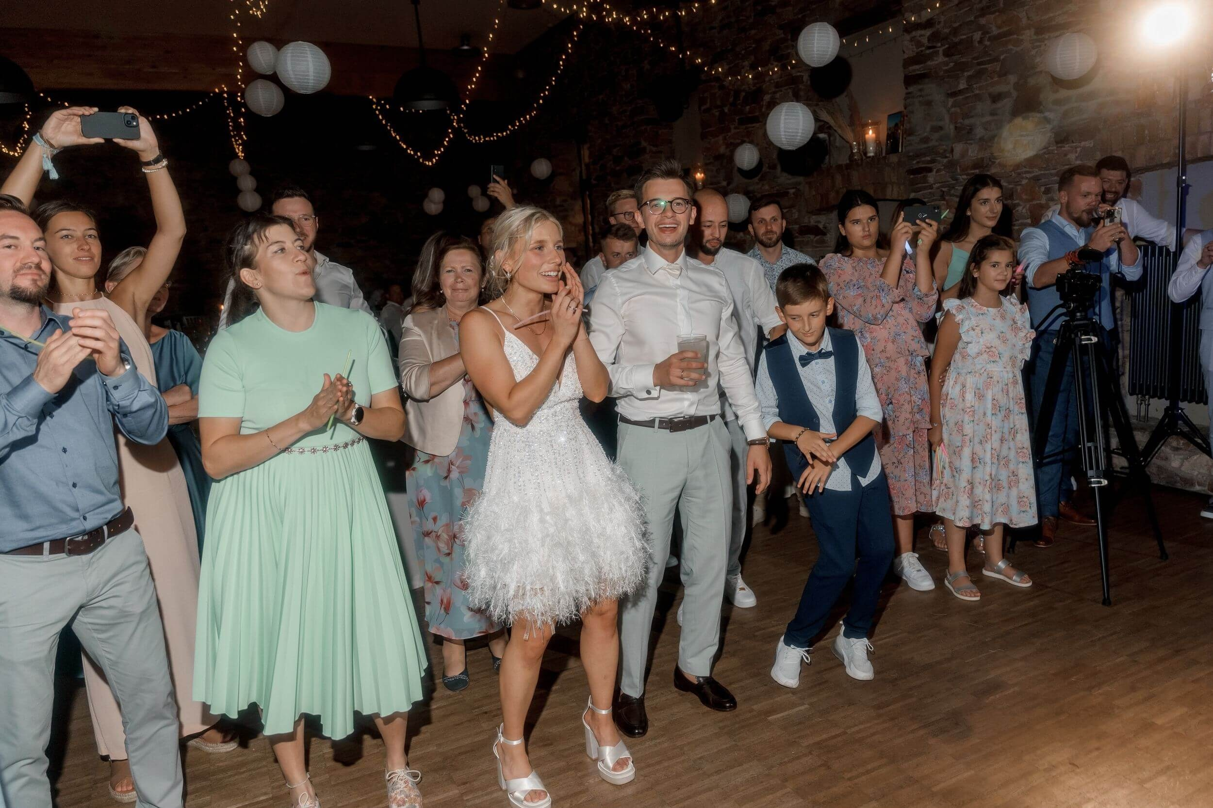 Church Wedding in Wiesbaden and Celebration at Brentanoscheune. Wedding photographer & videographer in Germany and Frankfurt | Denis Mirosnik