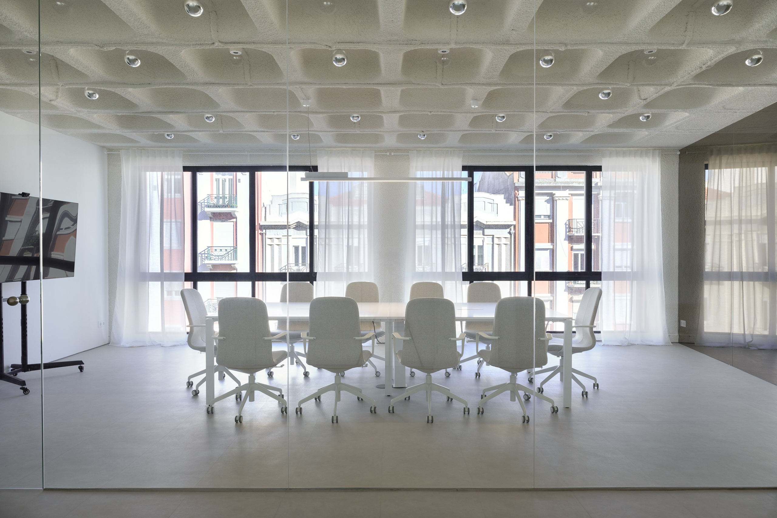 “Shubka” by Slava Baladinskiy. Мария Шер. Профессиональный фотограф в городе Порту, Португалия