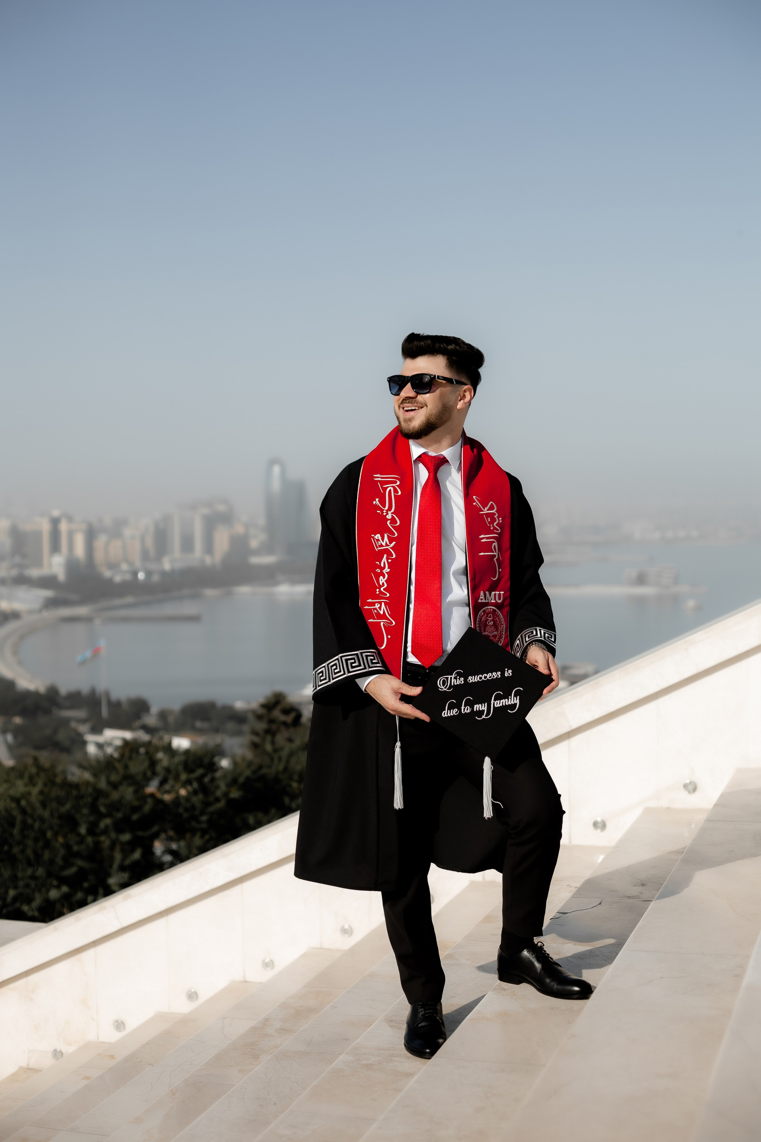 Premium mezun xalati, qara mezun geyimi, ag mezun libasi, qirmizi sarfli mezun paltari, mezun aksesuarlar, mezun papaqlari, mezun lentleri, mezun hediyyeleri, mezun fotosessiya geyimleri, mezun cekilisi ucun geyimler, mezun tedbirleri ucun aksesuarlar, mezun geyimlerinin icare ve satisi, premium mezun libaslari, mezun geyimleri online sifaris, mezun geyimleri Bakida, mezun geyimleri qiymetleri, mezun geyimleri modelleri, Mezun cekilisi, mezun fotosessiyasi, mezun cekilisi ucun geyimler, mezun mantiyasi cekilisi, mezun fotosessiya ideyalari, mezun gunu fotosessiya, mezun xatireleri, mezun papaqlari ile fotosessiya, mezun lentleri ile cekilis, ferdi mezun fotosessiyasi, qrup mezun cekilisi, mezun fotosessiya mekani, mezun ucun ideal cekilis fonlari, mezun fotosessiya aksesuarlari, mezun albomu sekilleri, mezun cekilisi poza ideyalari, universitet mezun fotosessiyasi, kollektiv mezun fotosessiyasi, mezun xalatlari ile cekilis, mezun mantiyasi fotosessiyasi, mezun geyimleri ile professional cekilis, mezun tebrik fotosessiyasi, en yeni mezun cekilis trendləri, mezun fotosessiya xidmetleri, premium mezun cekilisi, mezun cekilisi ucun dekorlar, mezun fotosessiyasi aksesuarlar, mezun gunu en gozel fotolar, mezun cekilisi fotostudiya, bakida mezun fotosessiyasi, xaricde mezun cekilisi, mezun gunune ozel cekilis,Məzun mantiyaları, eksklüziv məzun geyimləri, ağ və qara məzun libasları, məzun üçün xüsusi şarf modelləri, məzun papağı və aksesuarları, fərdi dizayn məzun geyimləri, məzun tədbiri üçün ən yaxşı seçimlər, məzun fotosessiyası üçün ideal libaslar, məzun mərasimi geyimləri, keyfiyyətli məzun mantiyası, rahat və şık məzun geyimləri, məzun üçün lent və tac modelləri, məzun simvolik medalları, icarəyə verilən məzun libasları, məzun geyimlərinin sərfəli qiymətləri, onlayn məzun geyimi sifarişi, məzun paltarı mağazası, dəbli məzun geyimləri, premium məzun mantiyalarının satışı, universitet məzunları üçün mantiyalar, kollektiv məzun geyimləri, məktəb məzunları üçün geyimlər, diplom mərasimi üçün geyimlər, fərqli rəngdə məzun libasları, ən yeni məzun geyimləri, rahat və premium məzun geyimi seçimləri, Bakıda məzun geyimi mağazası, məzun üçün ən yaxşı libaslar