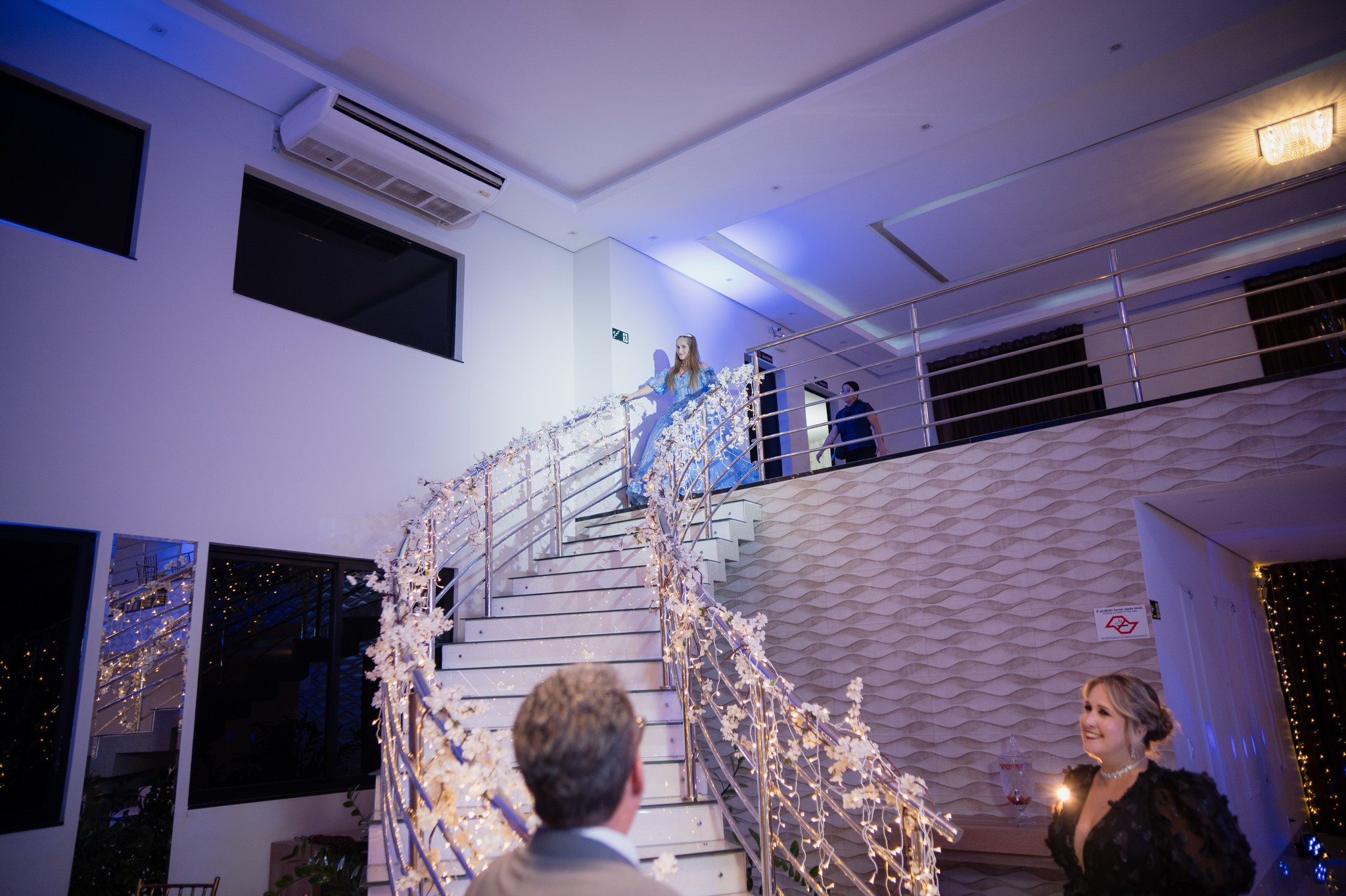 Lara — Hall Palace / Bauru SP. Robson Colaço