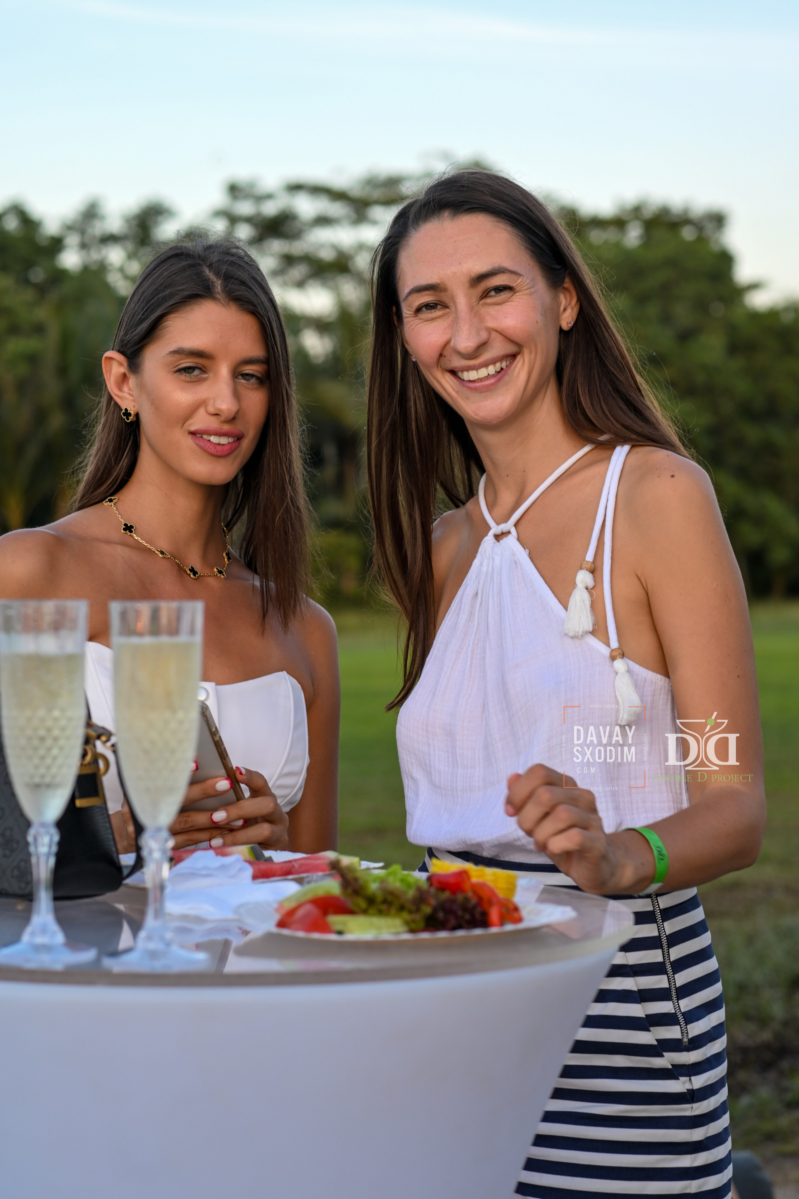 Вечеринка на аэродроме | Фоторепортаж | Афиша | DAVAYSXODIM.com PHUKET. АФИША|ФОТОРЕПОРТАЖИ|ИВЕНТЫ|ПХУКЕТ