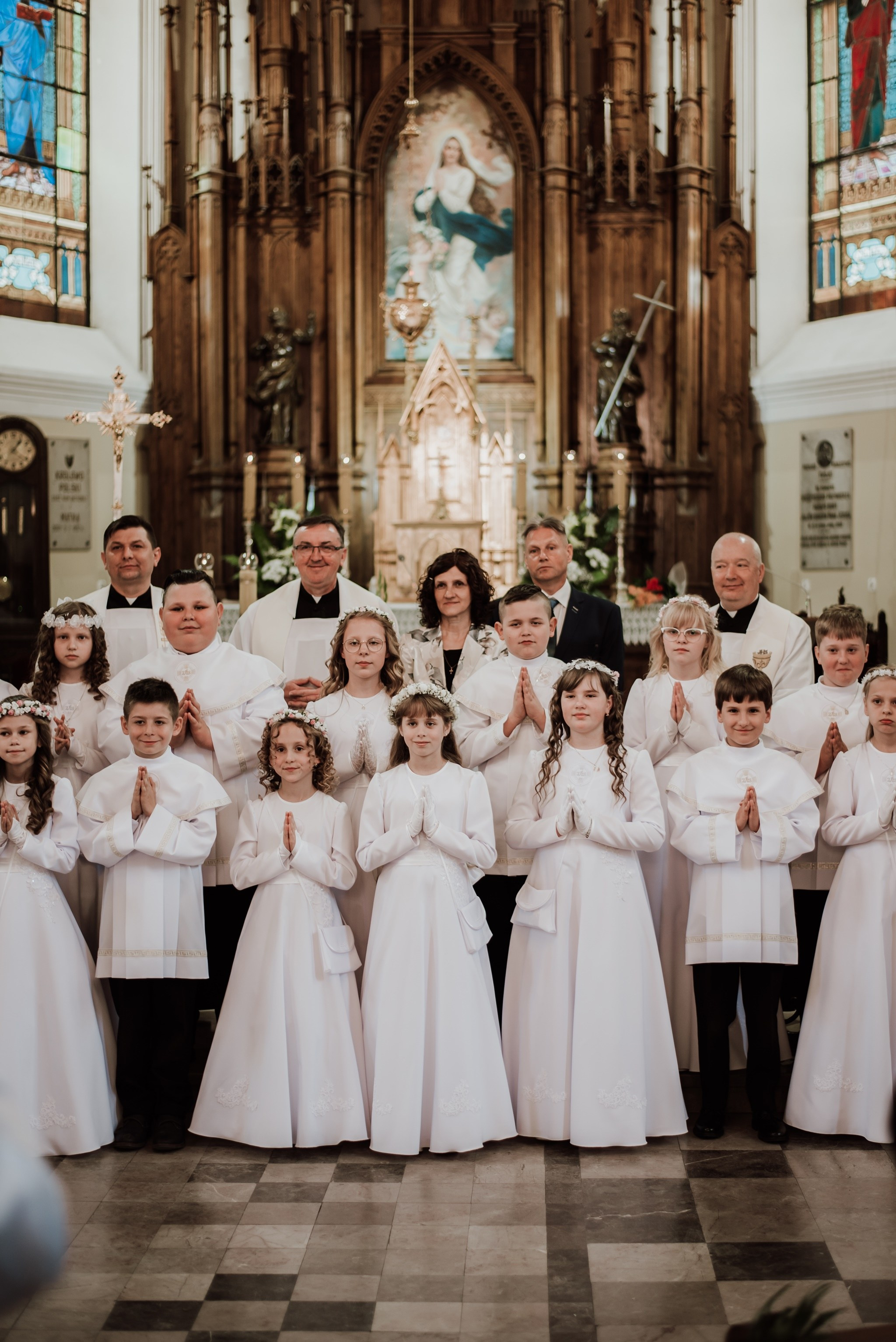 I Komunia Św. Zuzi. Dominika Strachacka Fotografia | Fotograf ślubny i rodzinny Opole Lubelskie Lublin