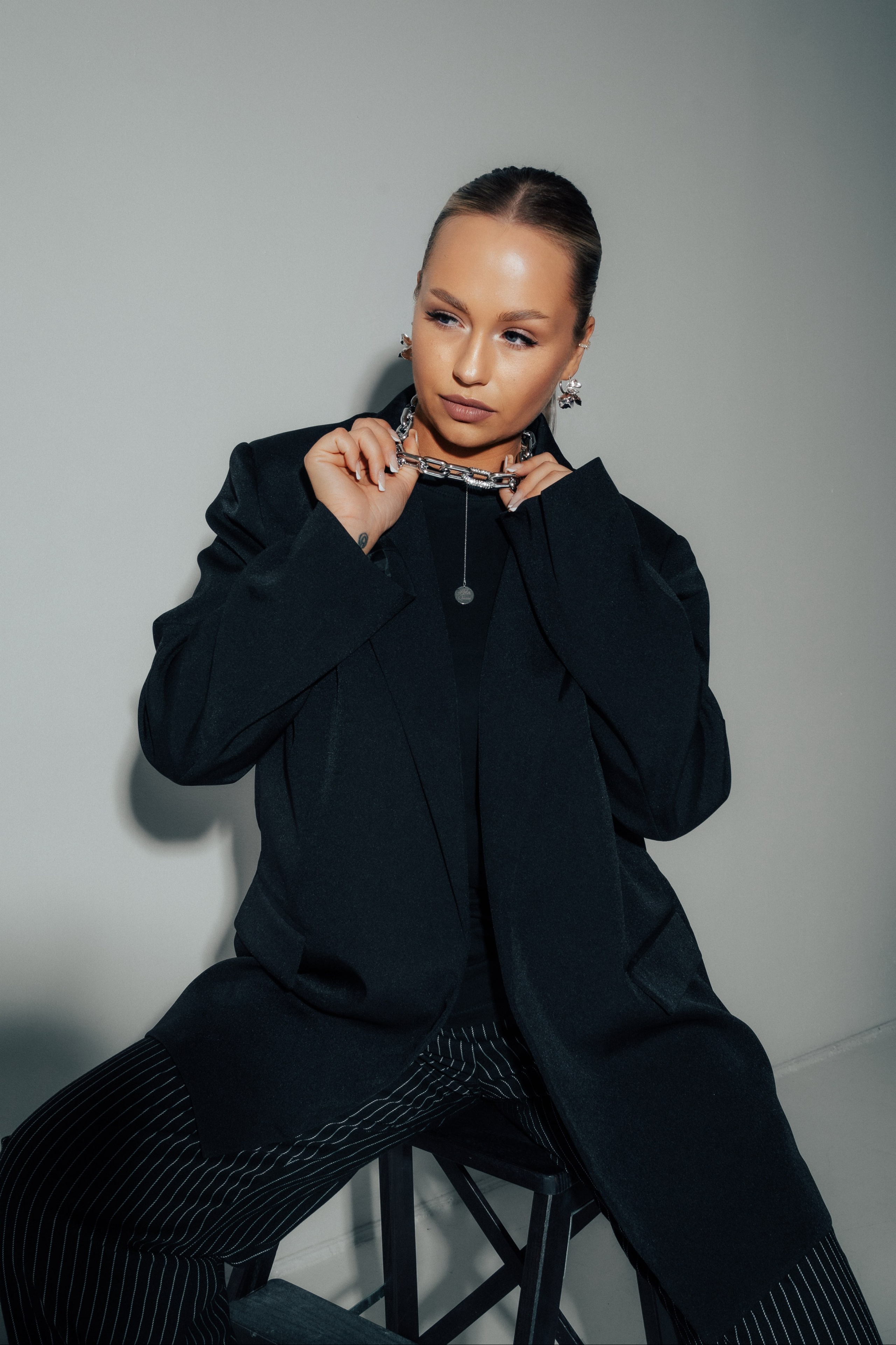 Sieviešu fotogrāfe Nadja Kraukle