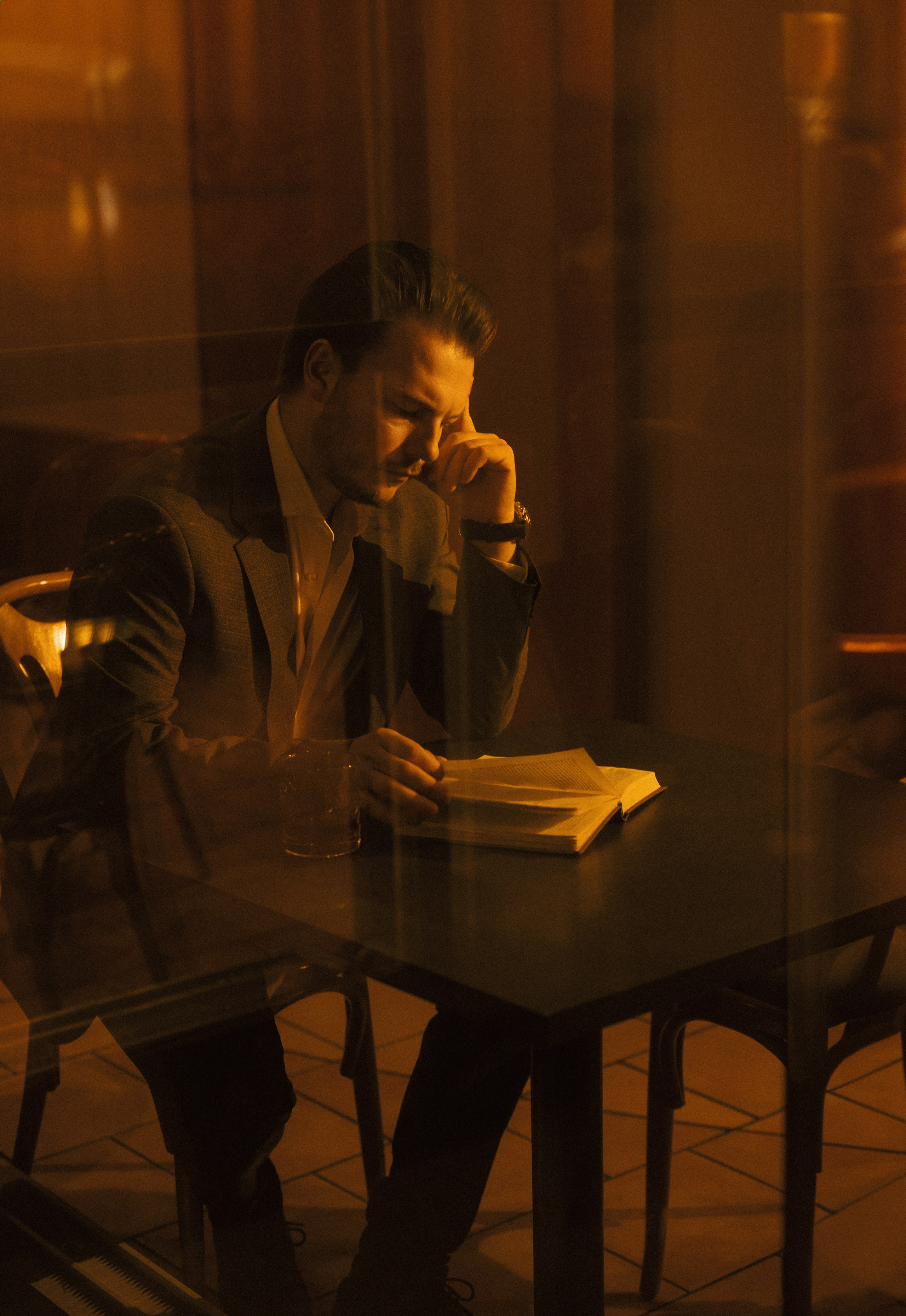 Portraitfotografie, Männerfotoshooting , Fotograf in Salzburg, Rosenheim, Bad Reichenhall