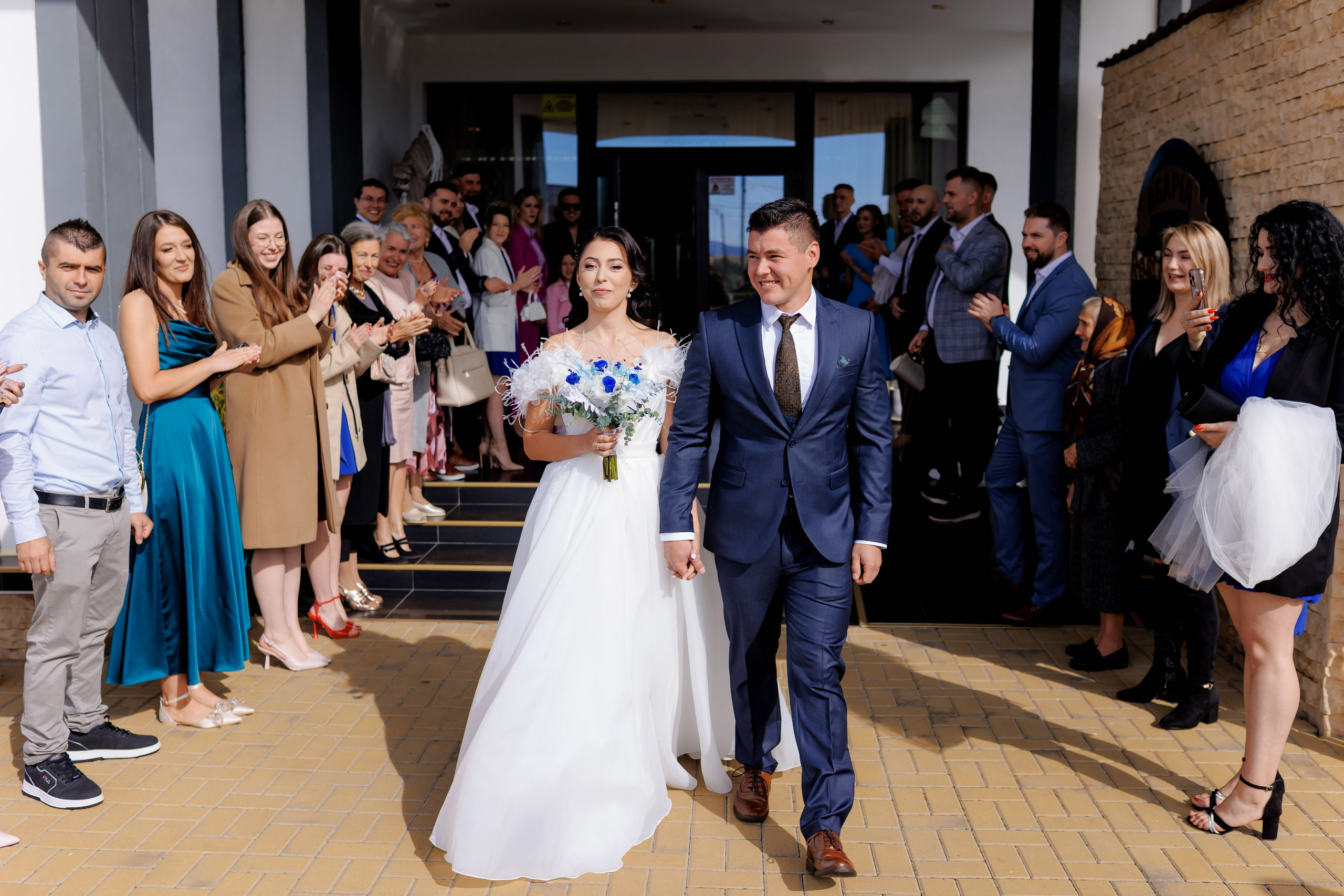 Loredana & Emilian – Ziua Nunții | Videografie - fotografie Botez Suceava, Iași, Botoșani. Servicii foto-video profesionale, pentru momente de neuitat