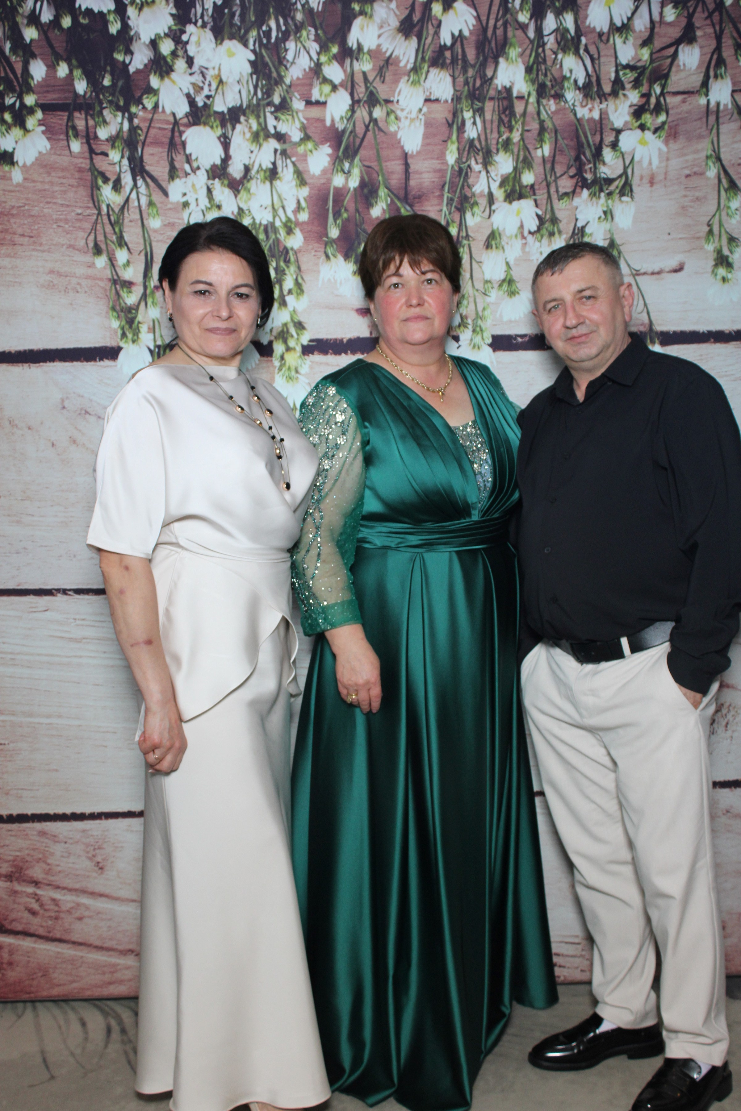 Nunta Denisa & Daniel – Zâmbete și distracție cu Oglinda Amintirilor Suceava