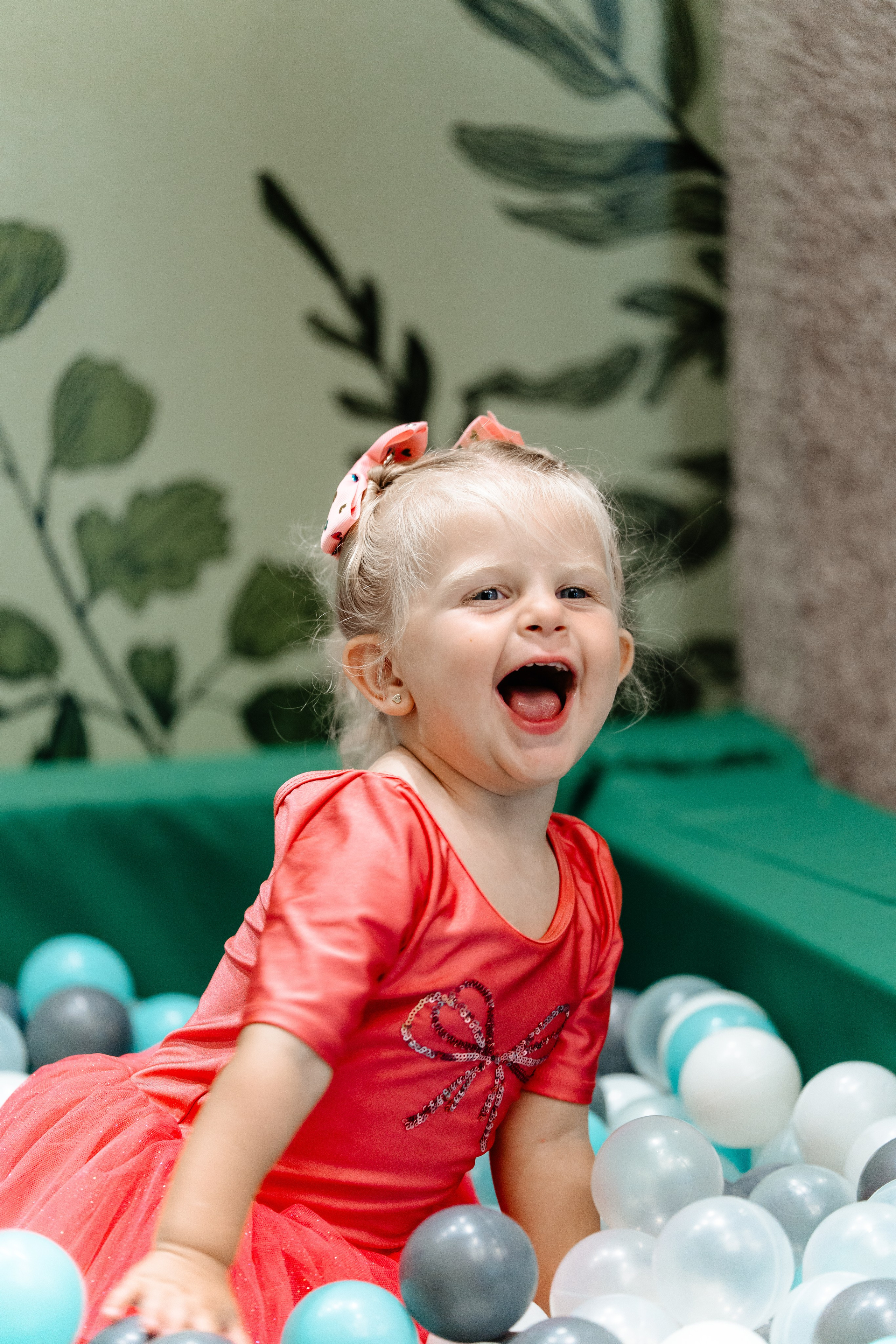 Aniversare Amira. Foto Studio — Fotograf de evenimente, nunti, botezuri, portrete