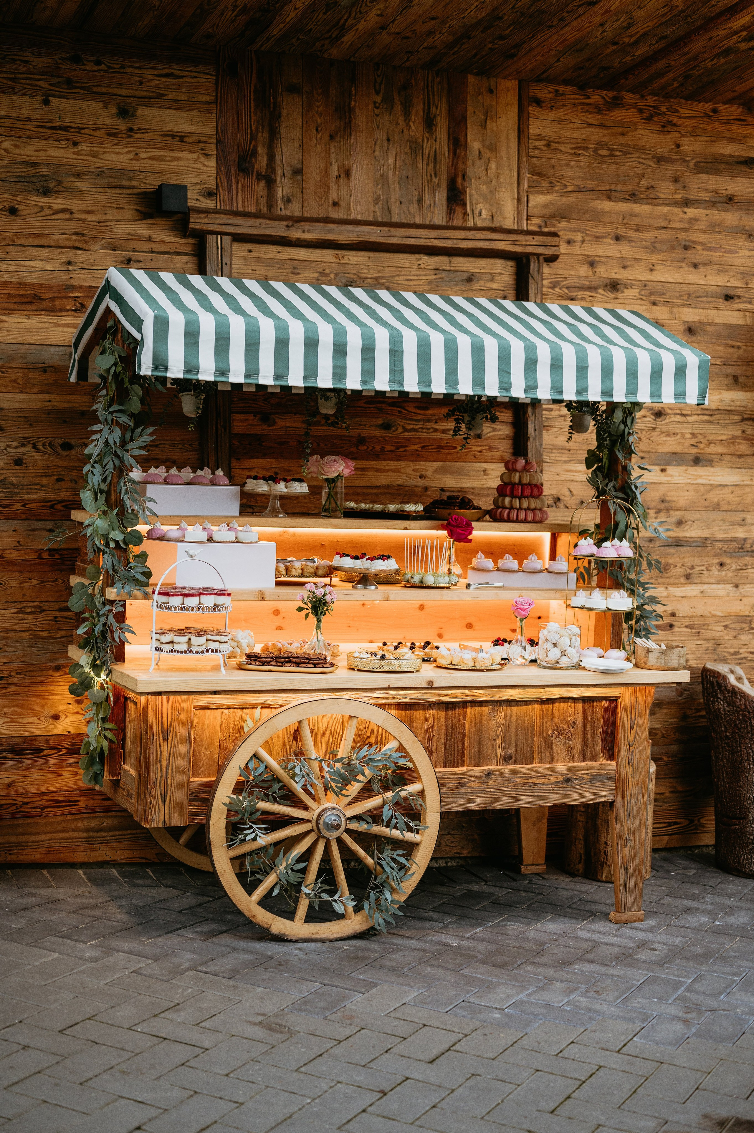 Flavio si Sarona. Valentin Melen — wedding photographer