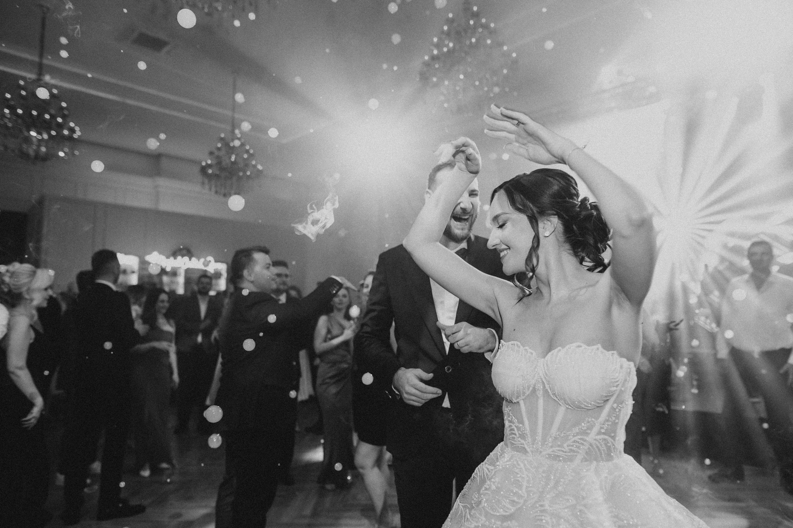 Ilona + Remus | Wedding day. Proud Vision Weddings | Wedding Photography & Film — Servicii profesionale Foto Video Nunta Iasi