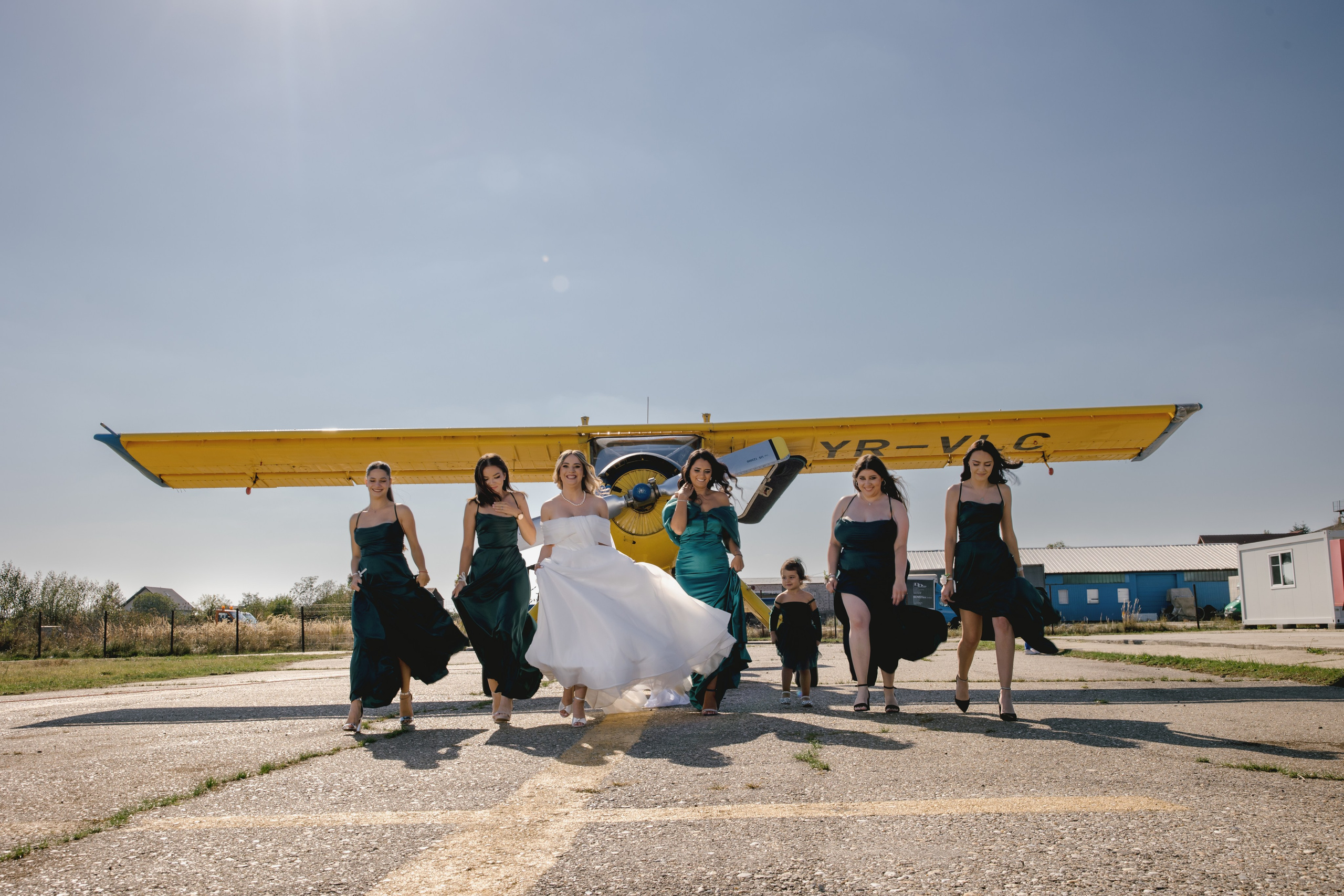 Bianca & Mihnea Pitesti. MDimaFotoStudio. Fotograf de nuntă, evenimente private și de familie