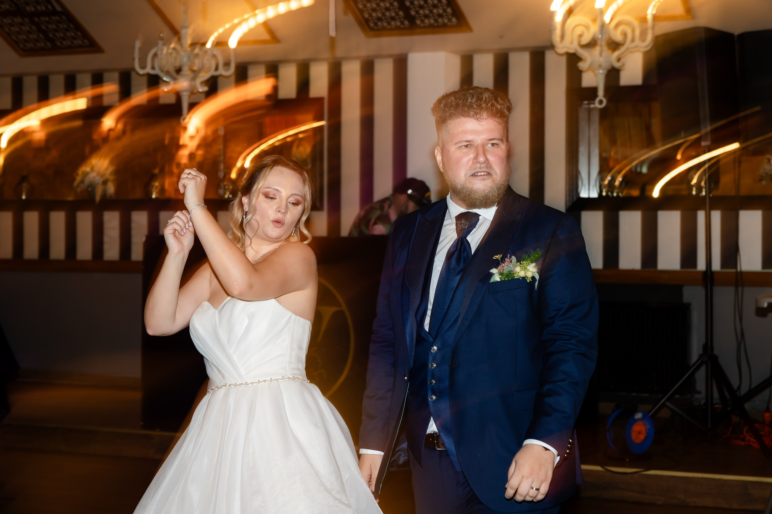 Nunta Velveto Pool. MDimaFotoStudio. Fotograf de nuntă, evenimente private și de familie