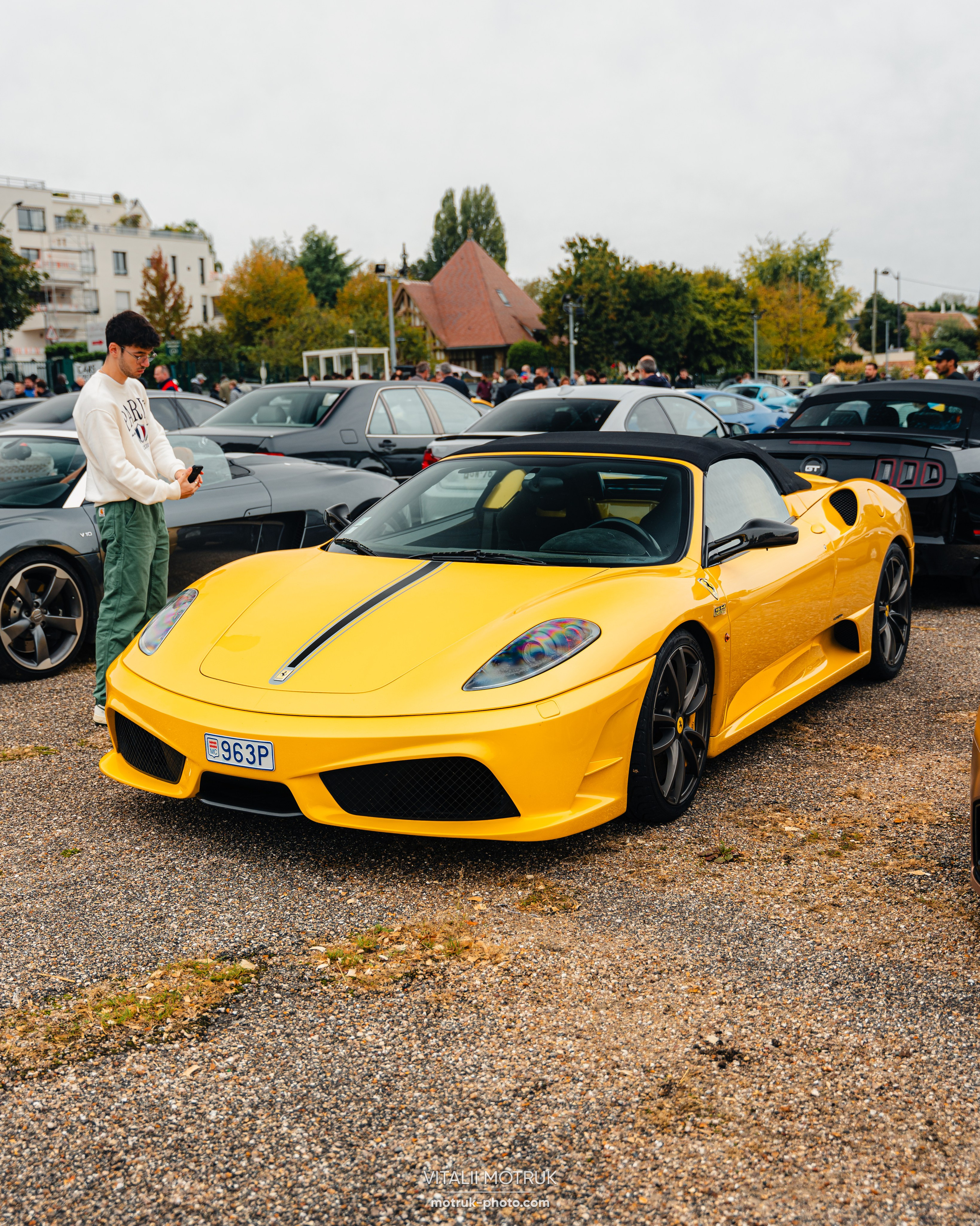 Cars and Coffee 29 septembre 2024. Photographe de voitures à Paris — Vitalii Motruk