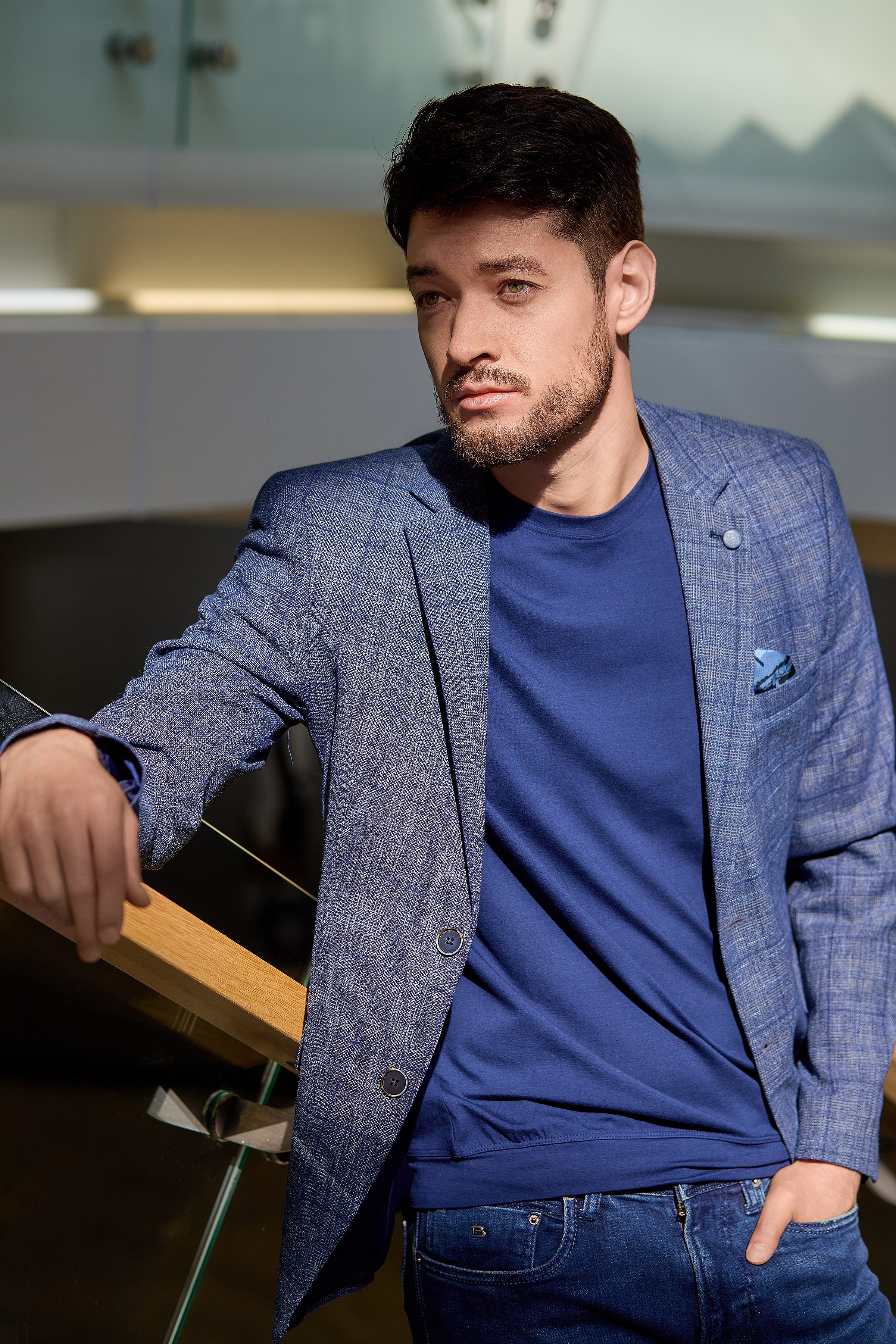 Men’s retouching. Retoucher, color corrector, and photographer, I work remotely all over the world