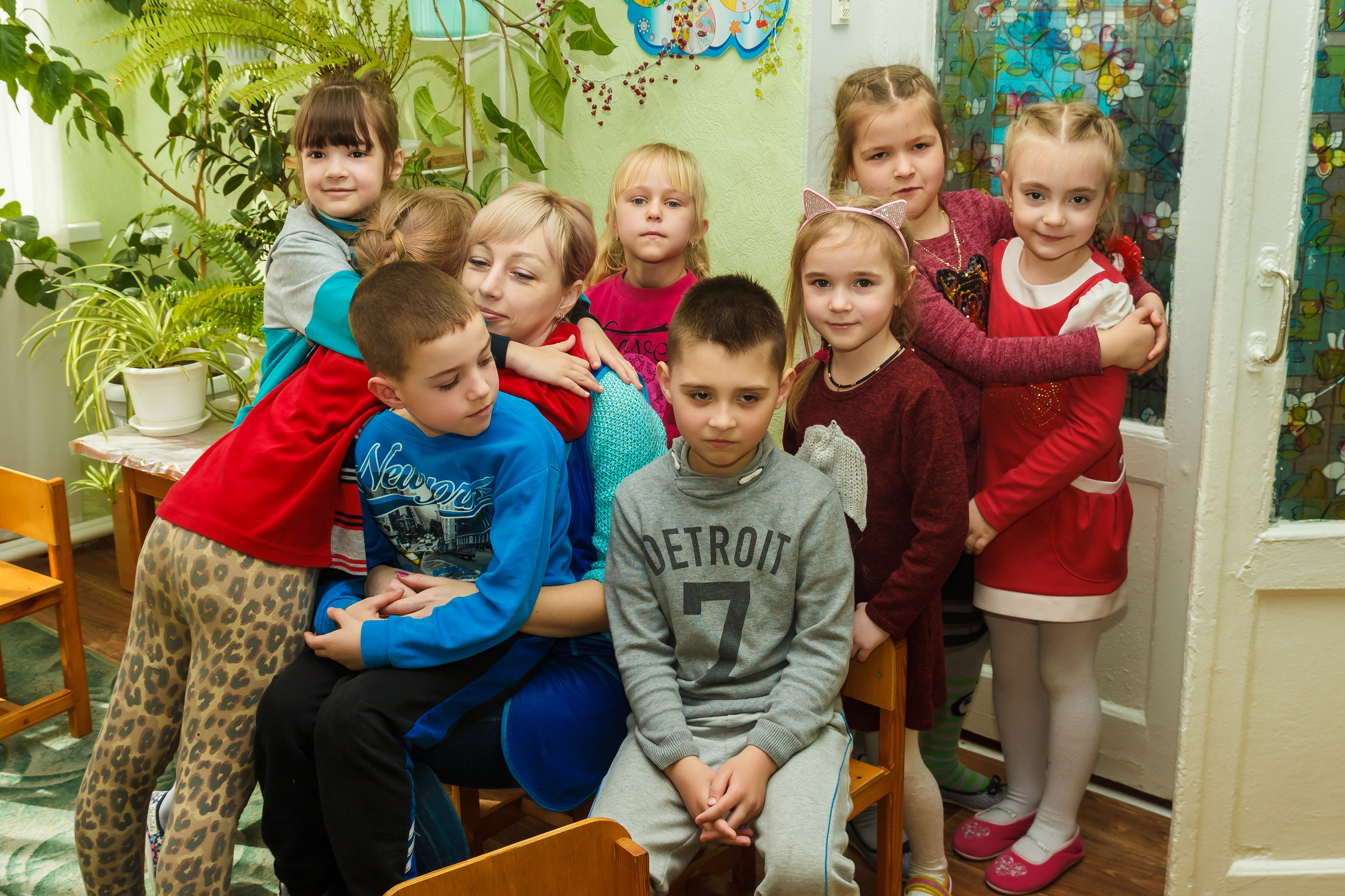 One day in the life of a kindergarten (staged filming). Retoucher, color corrector, and photographer, I work remotely all over the world