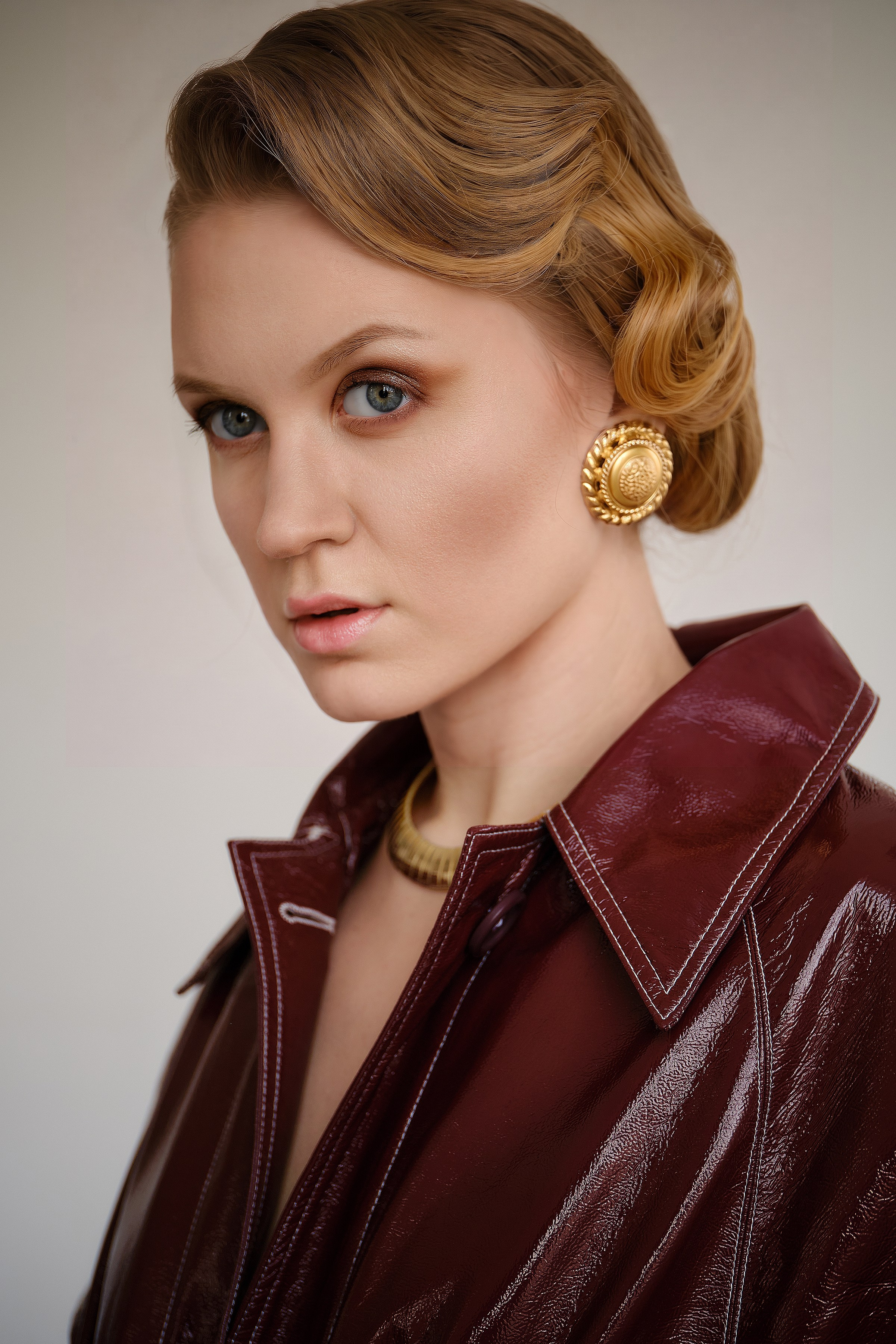 Hi-END Detailed retouching. Retoucher, color corrector, and photographer, I work remotely all over the world