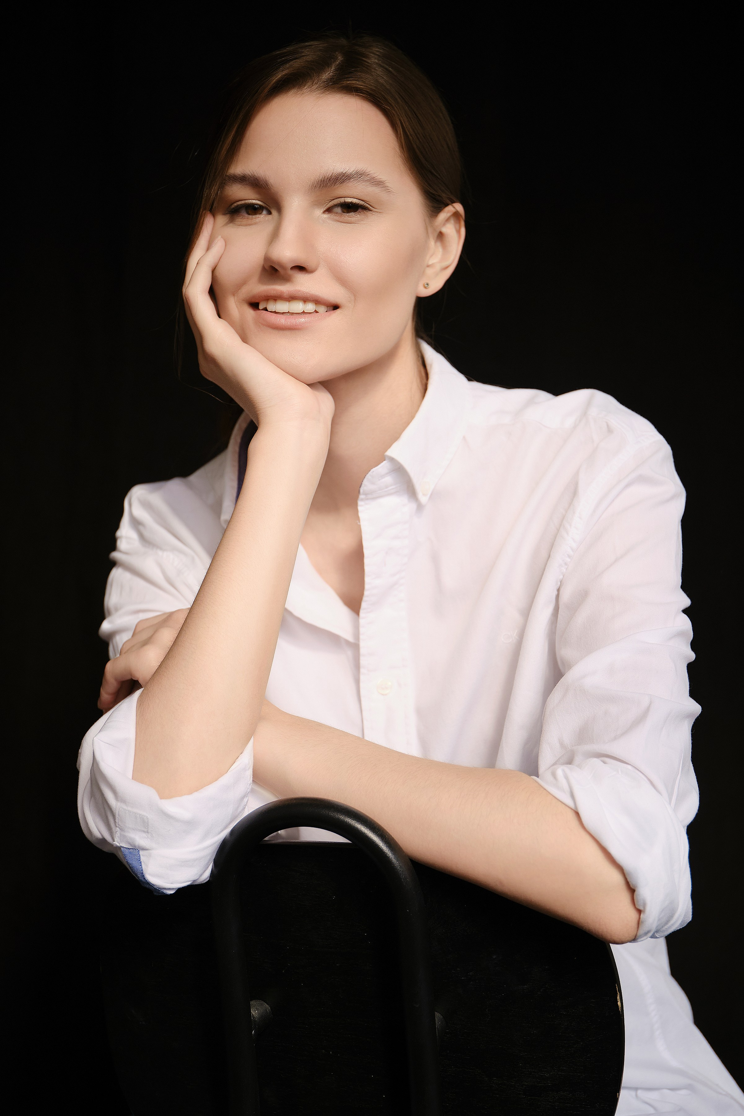 Basic retouching. Retoucher, color corrector, and photographer, I work remotely all over the world