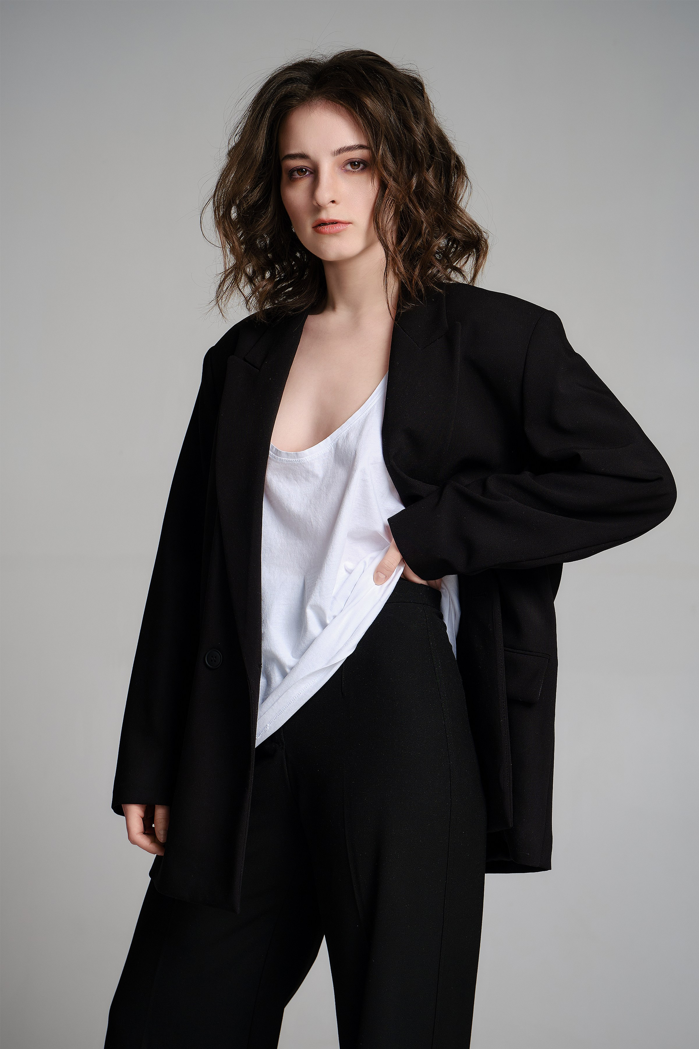 Basic retouching. Retoucher, color corrector, and photographer, I work remotely all over the world