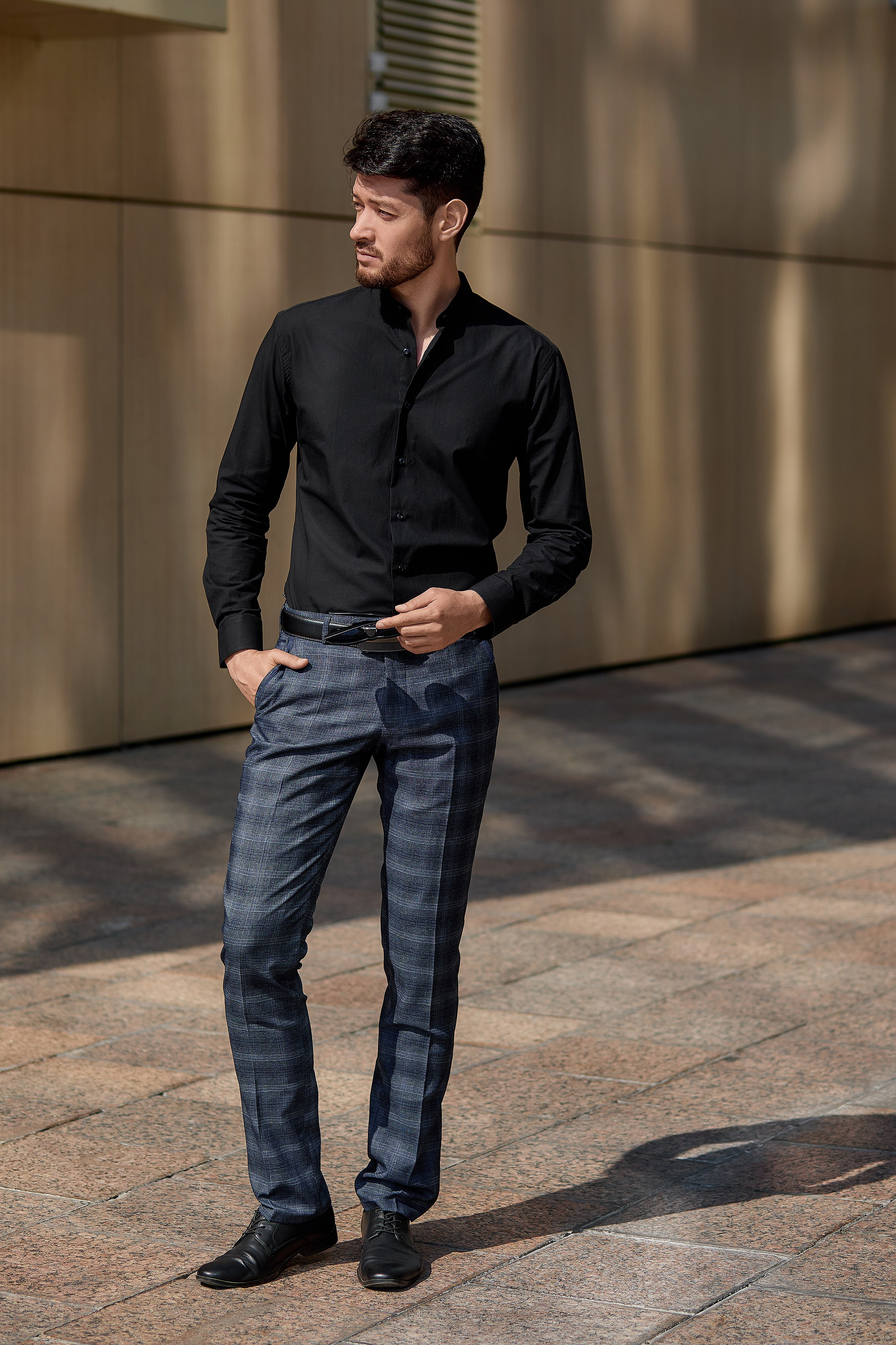 Men’s retouching. Retoucher, color corrector, and photographer, I work remotely all over the world