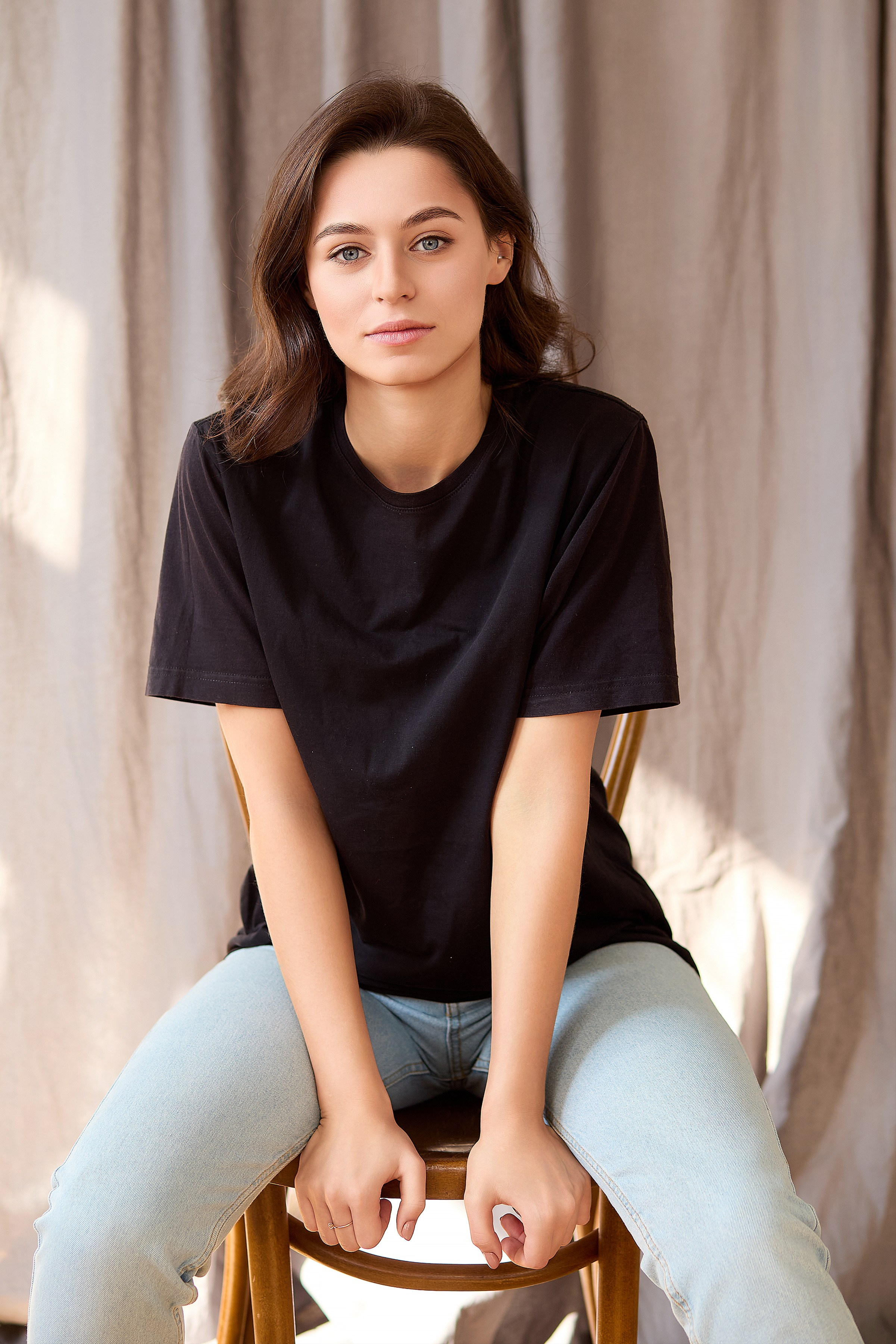 Basic retouching. Retoucher, color corrector, and photographer, I work remotely all over the world