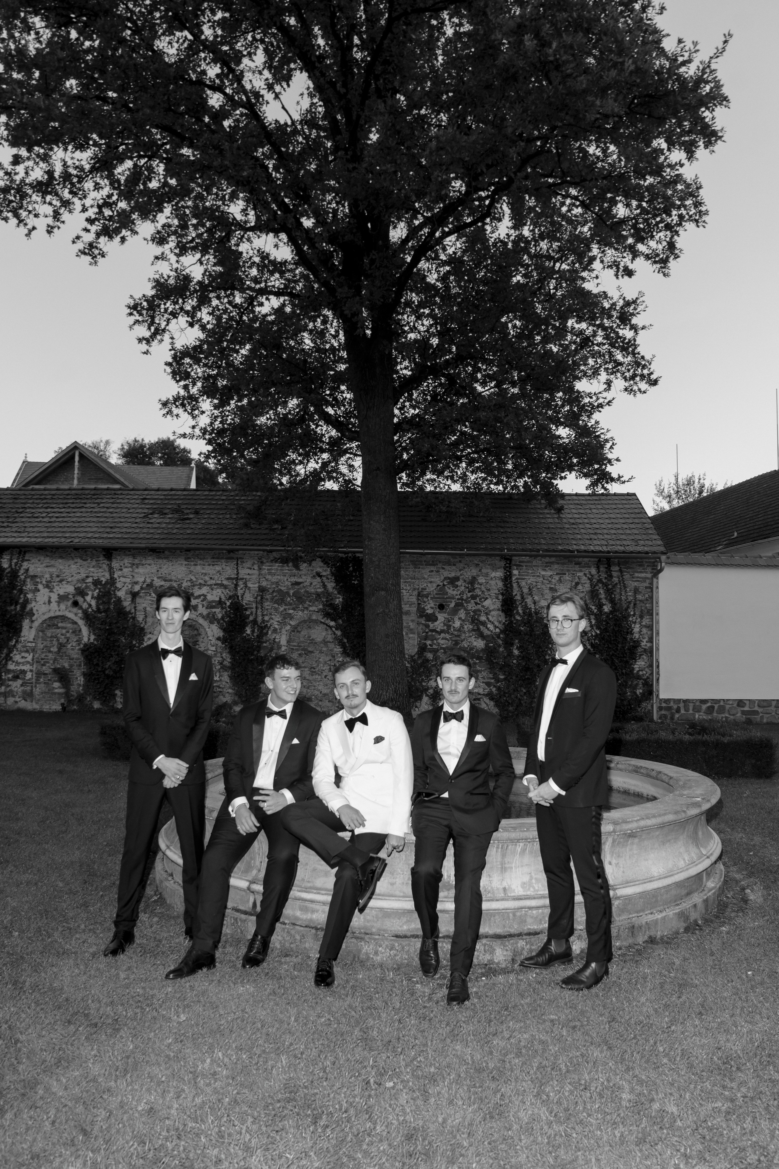 Elegance and Emotion: Shanna and Bartosz’s Wedding at Radic Castle. Raw Studio: Capturing Elegant weddings accross Europe