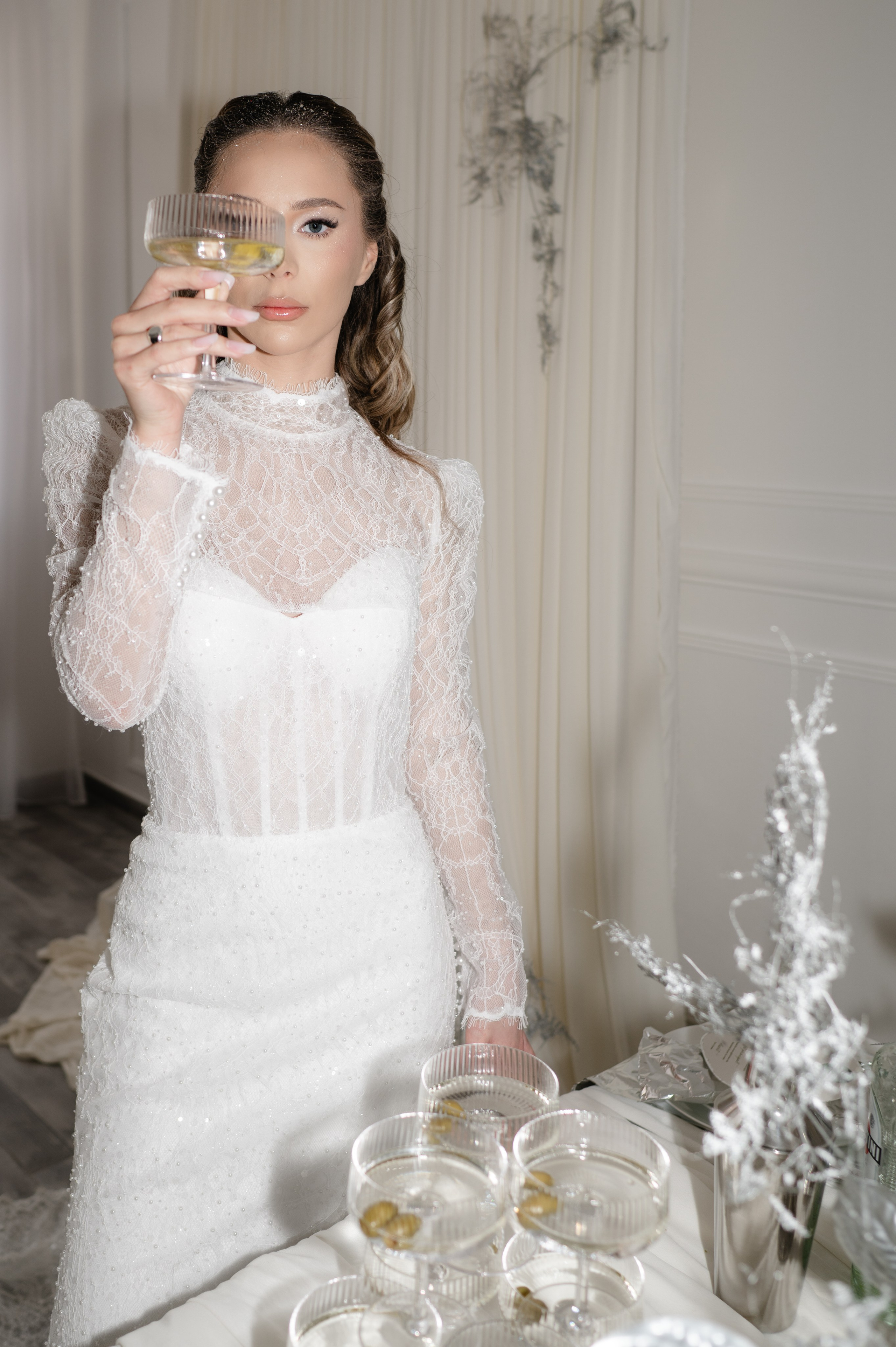 Bride with a concept silver Chrome. Alexandra Hanu Photographer