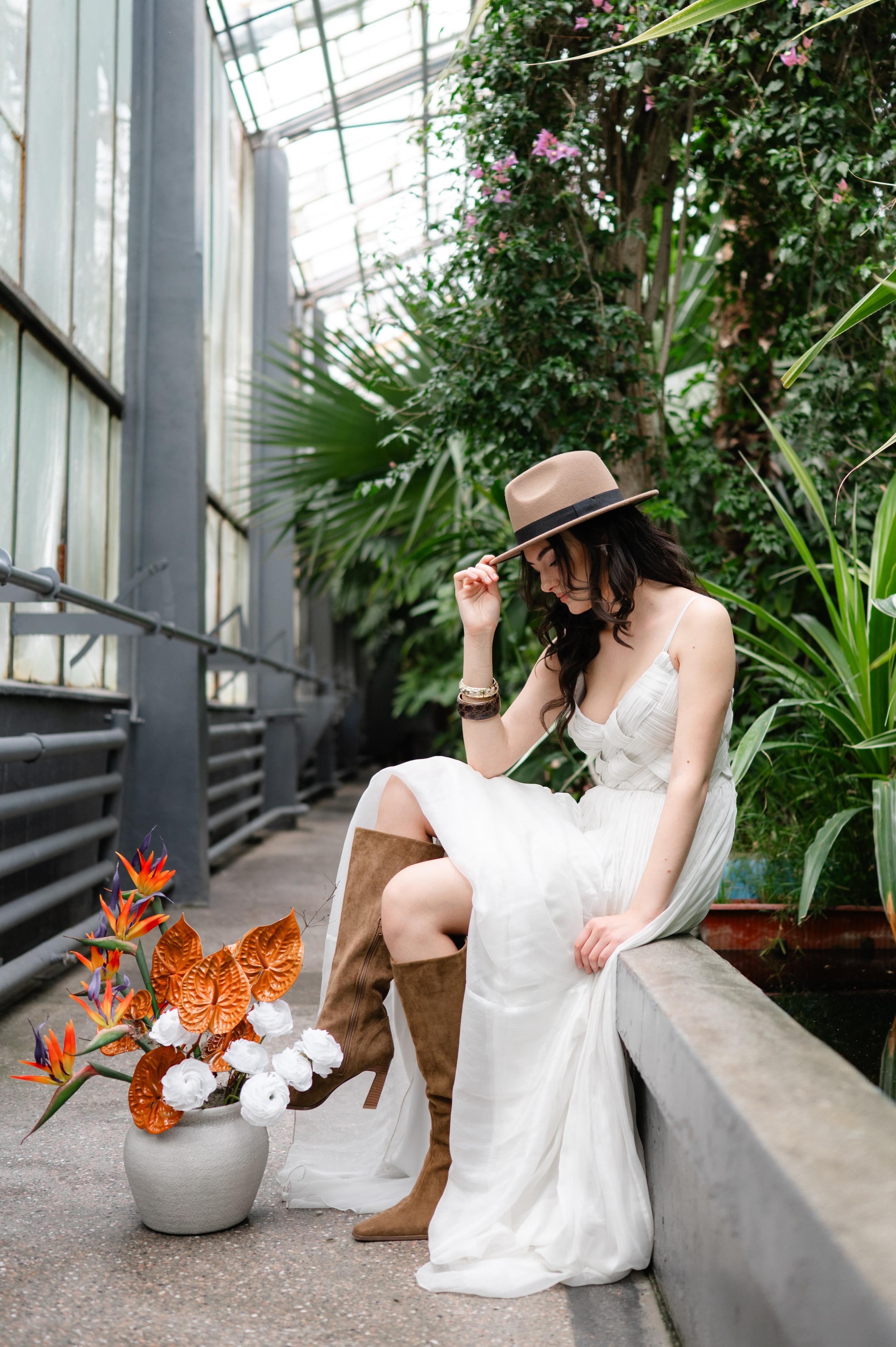 Botanical BRIDE. Alexandra Hanu Photographer