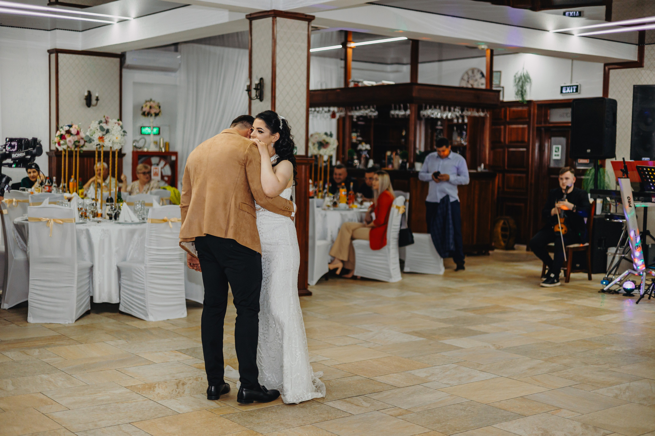 L&I. George Laslău Fotograf — ❤️ Eu nu fotografiez — eu imortalizez sentimente reale 📷