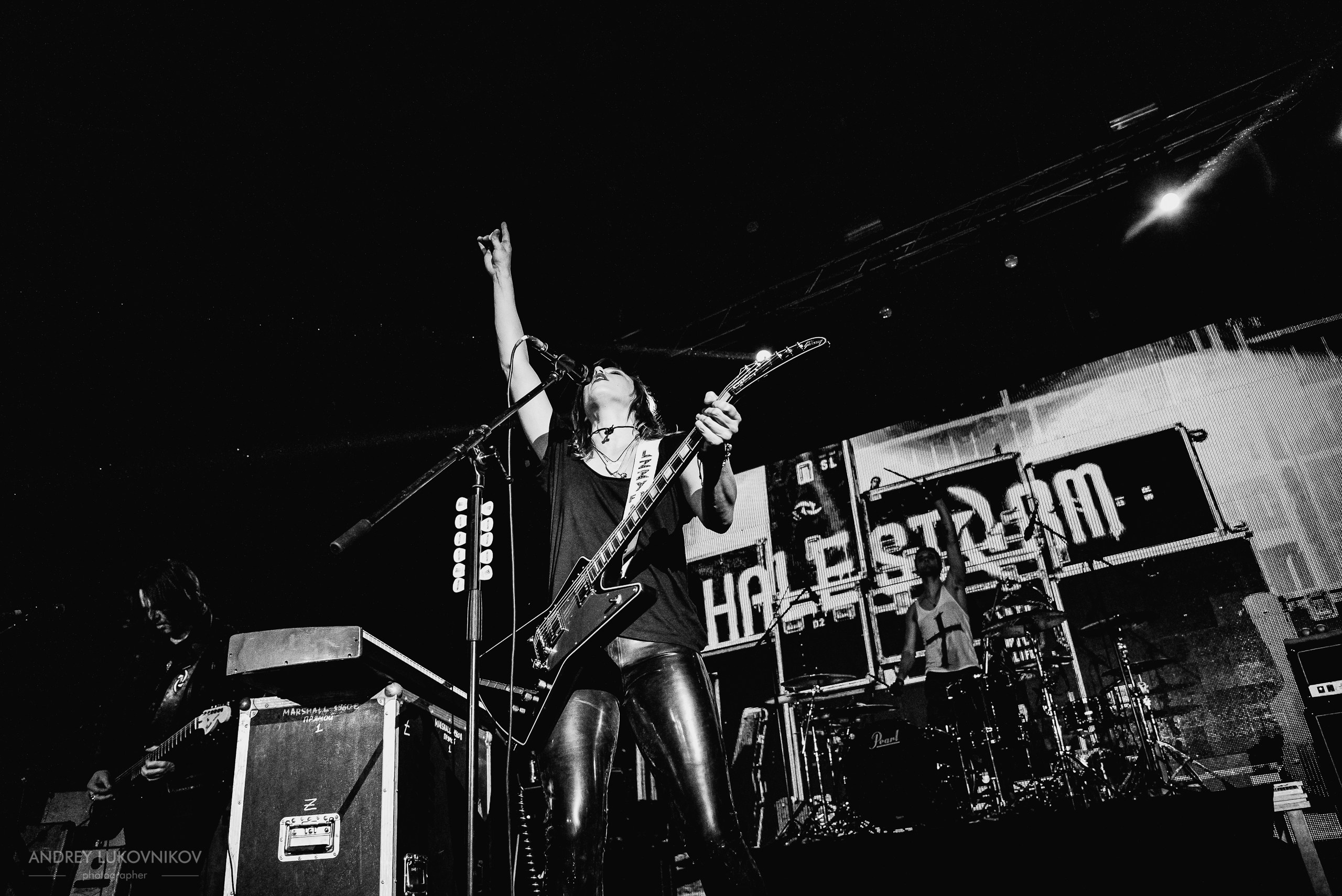 Halestorm. Into the Wild Life Tour 2016