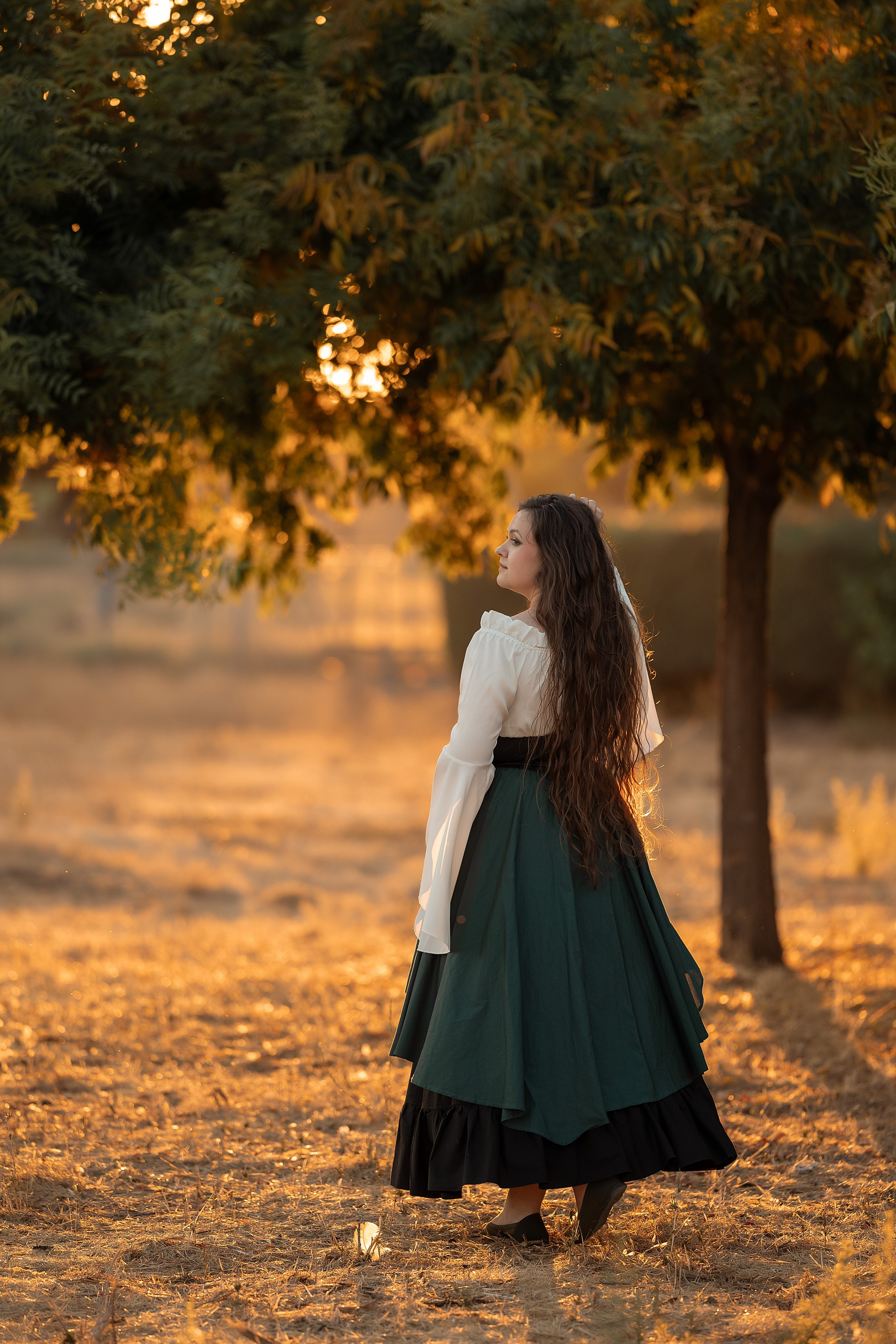FEMALE PORTRAIT. Couples & Families photographer in Bay Area, San Jose, California